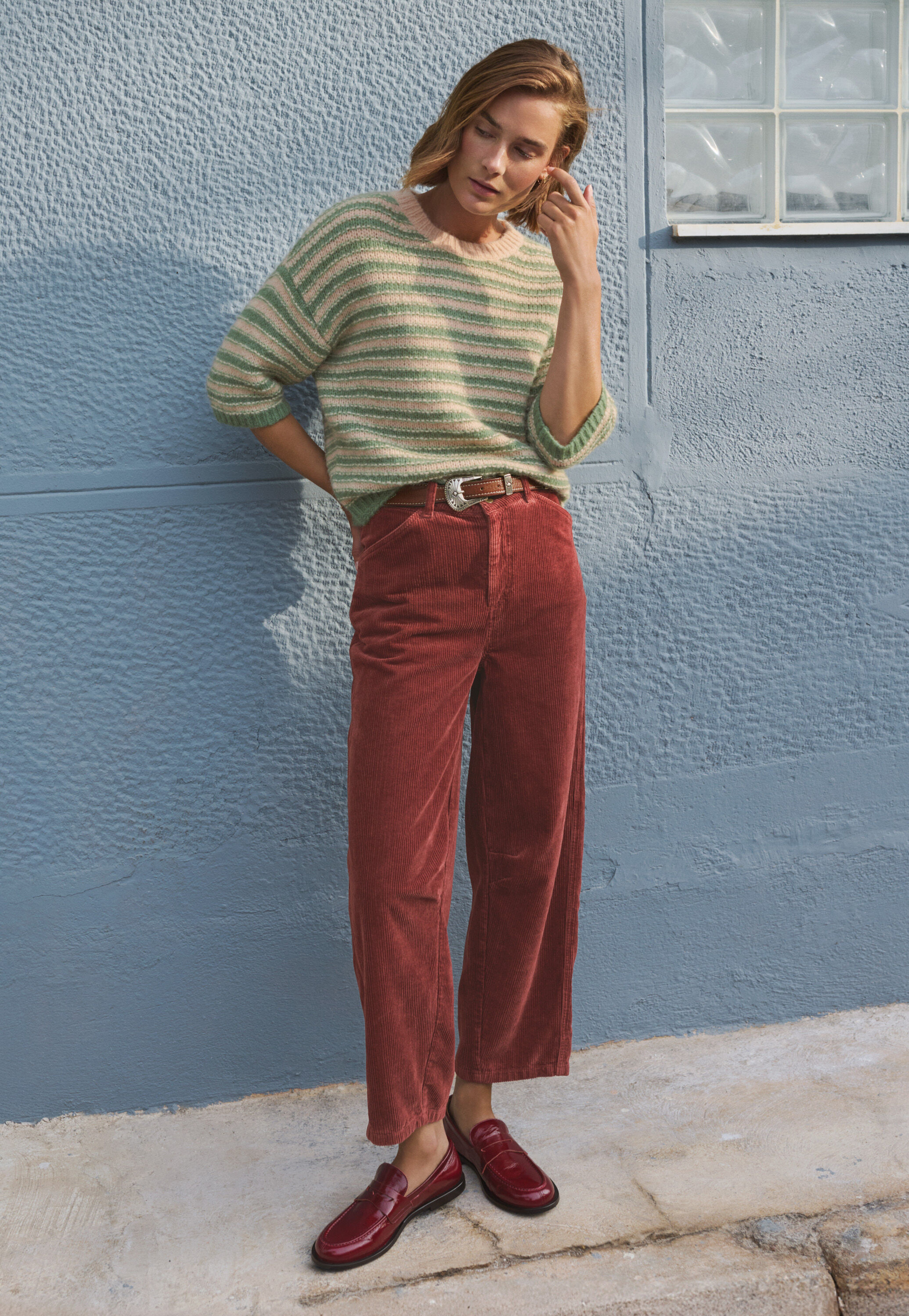Horseshoe cord trouser