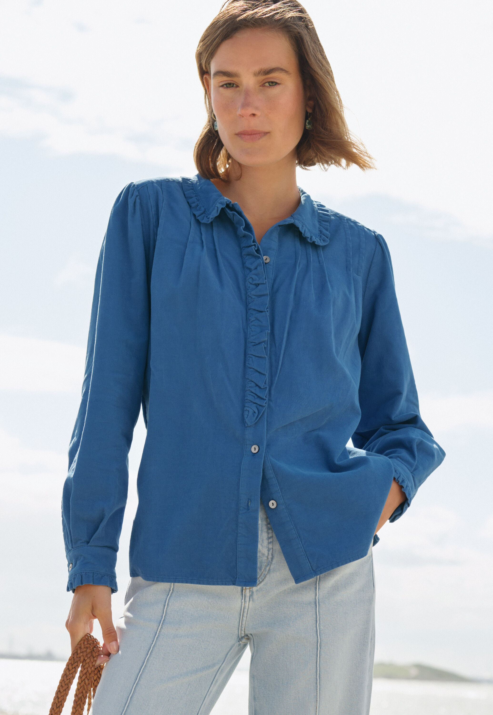 Cord pleated blouse