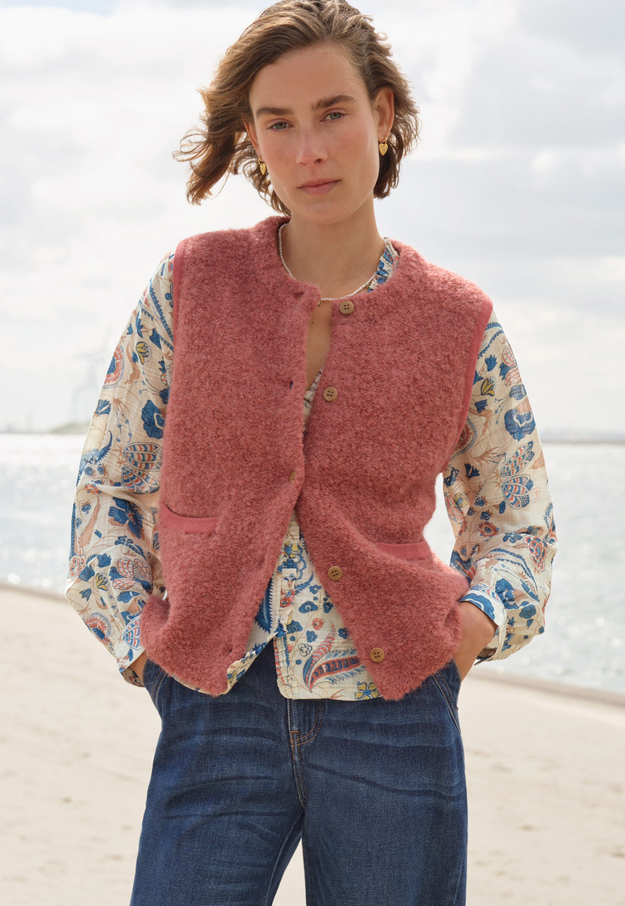 Knitted gilet