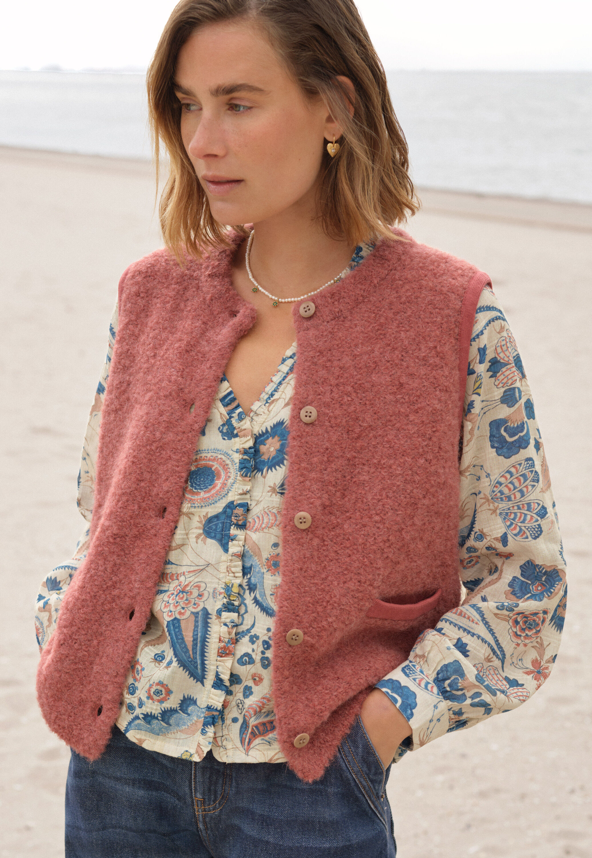 Knitted gilet