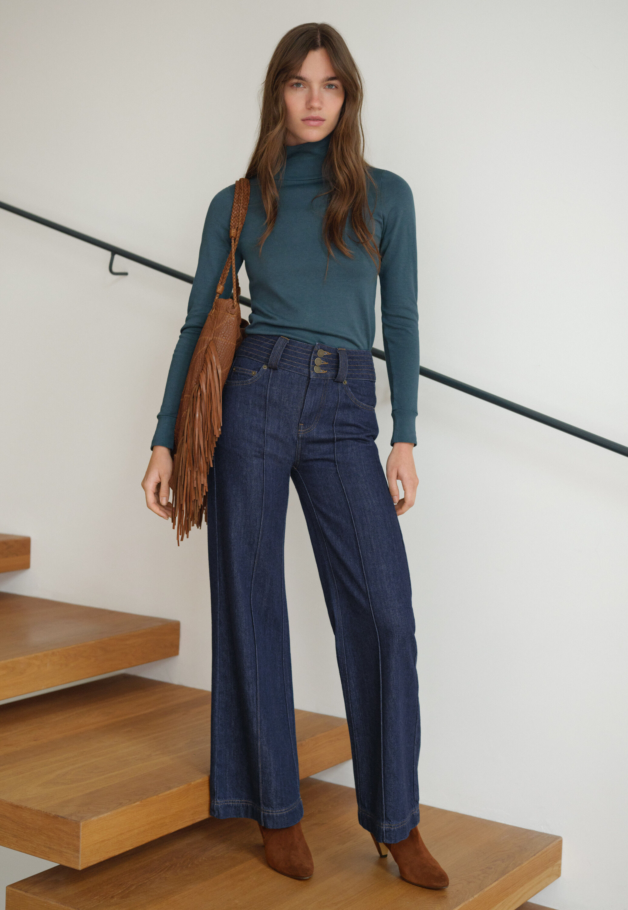 Roll-neck top