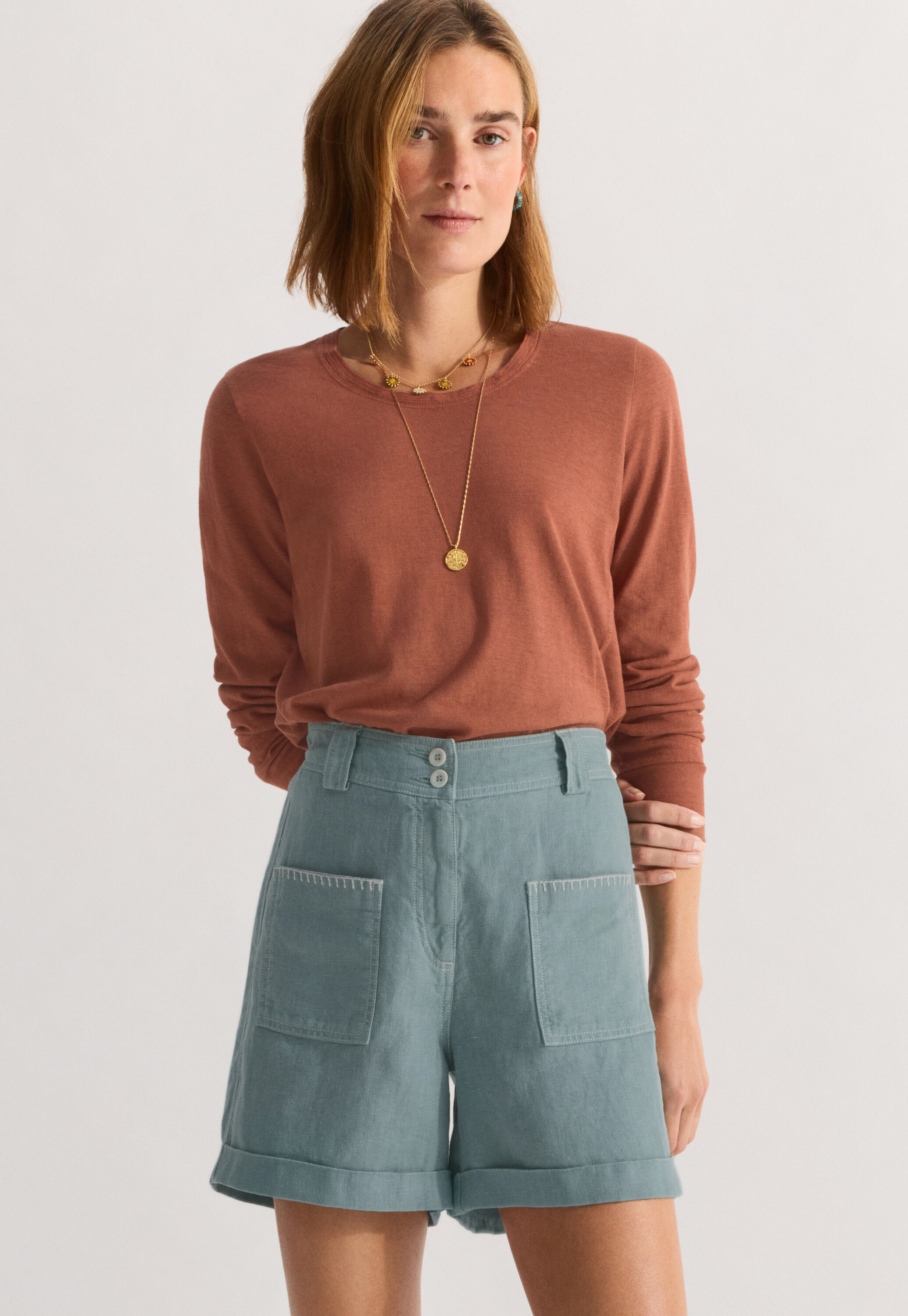 Long-sleeved top