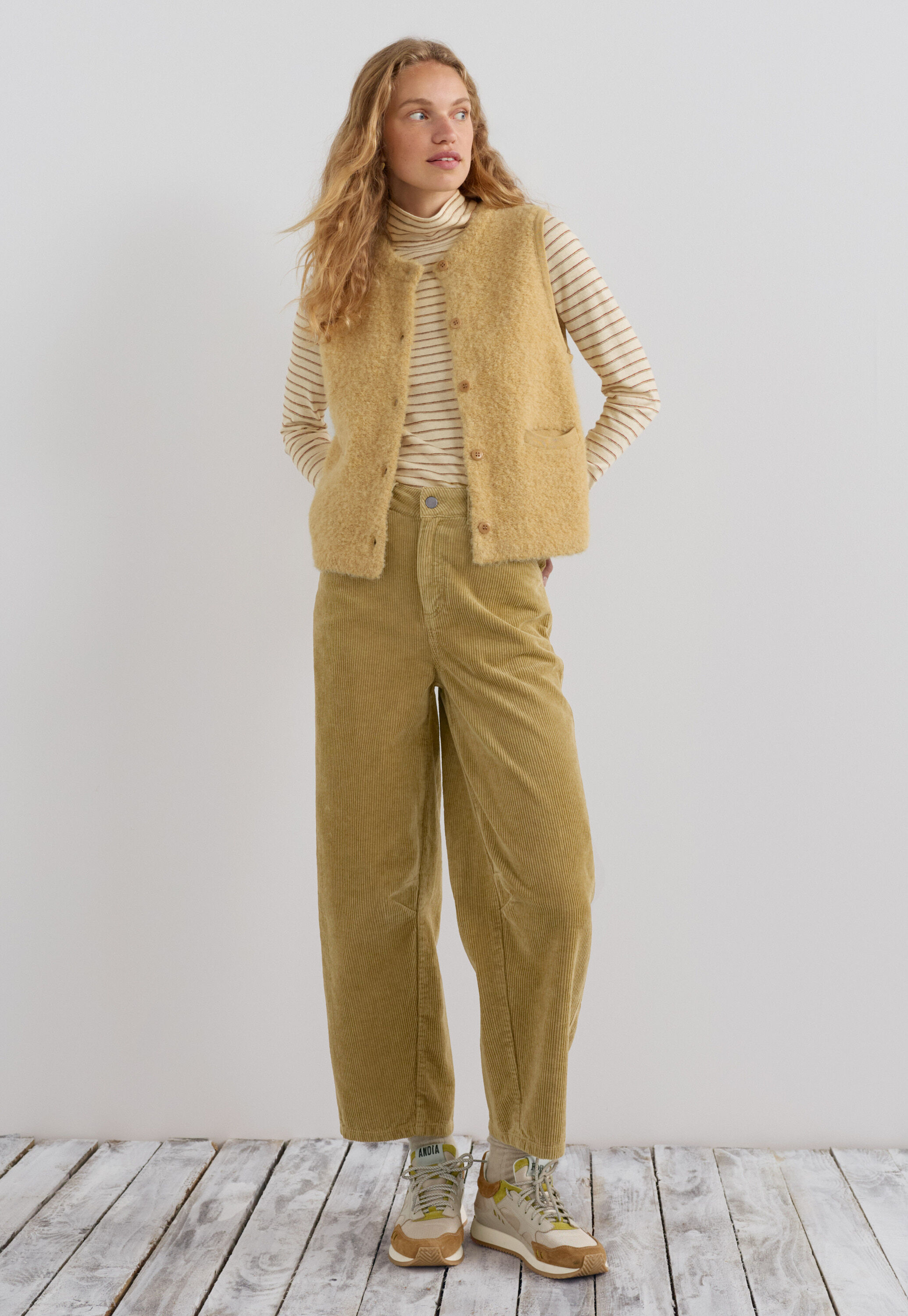 Striped roll neck
