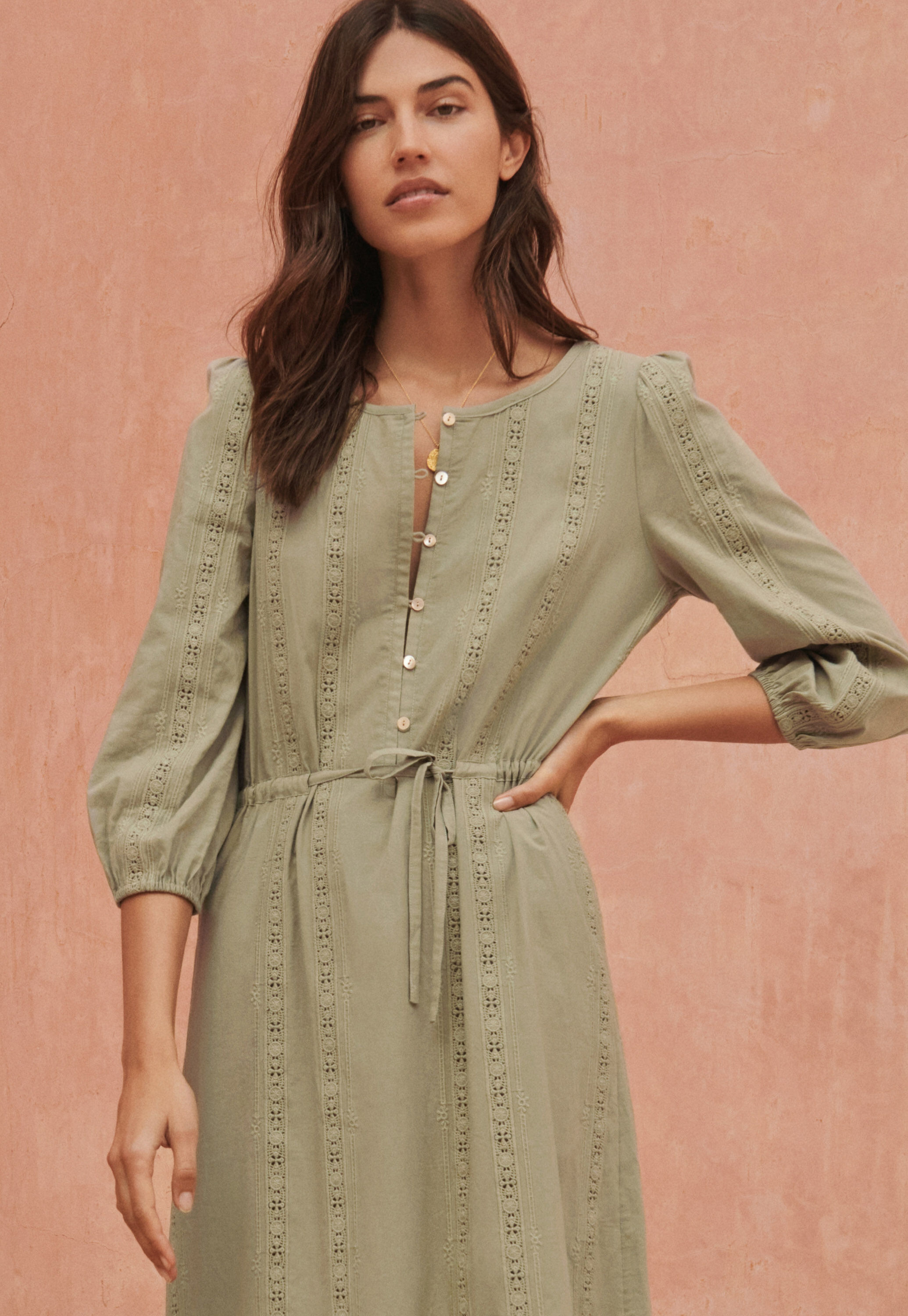 Embroidered maxi-dress