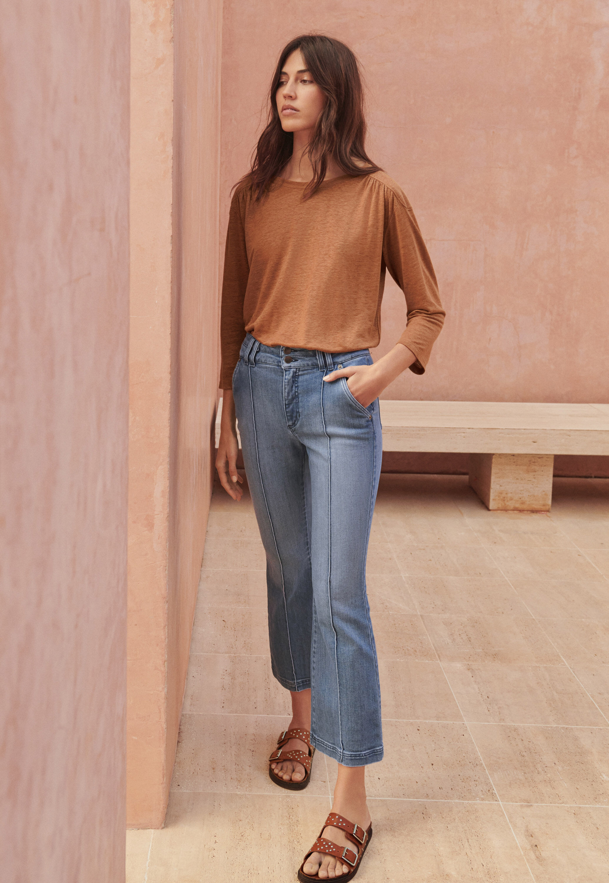 Round-neck jersey top