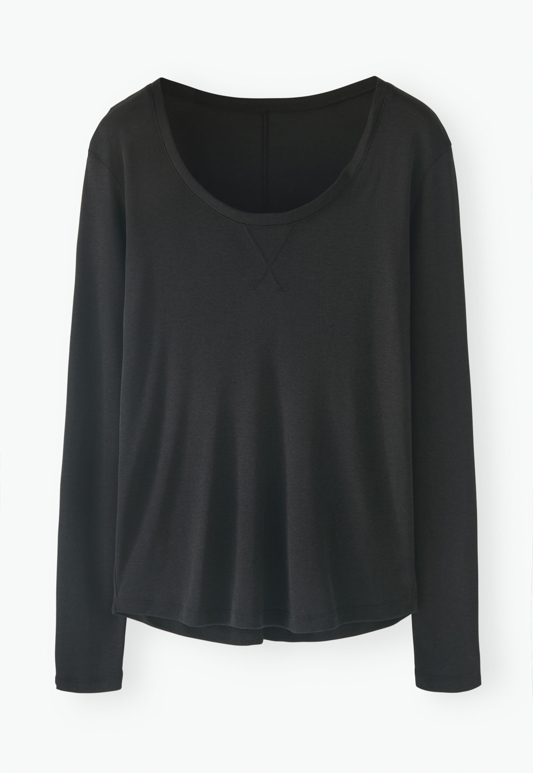 Scoop-neck top