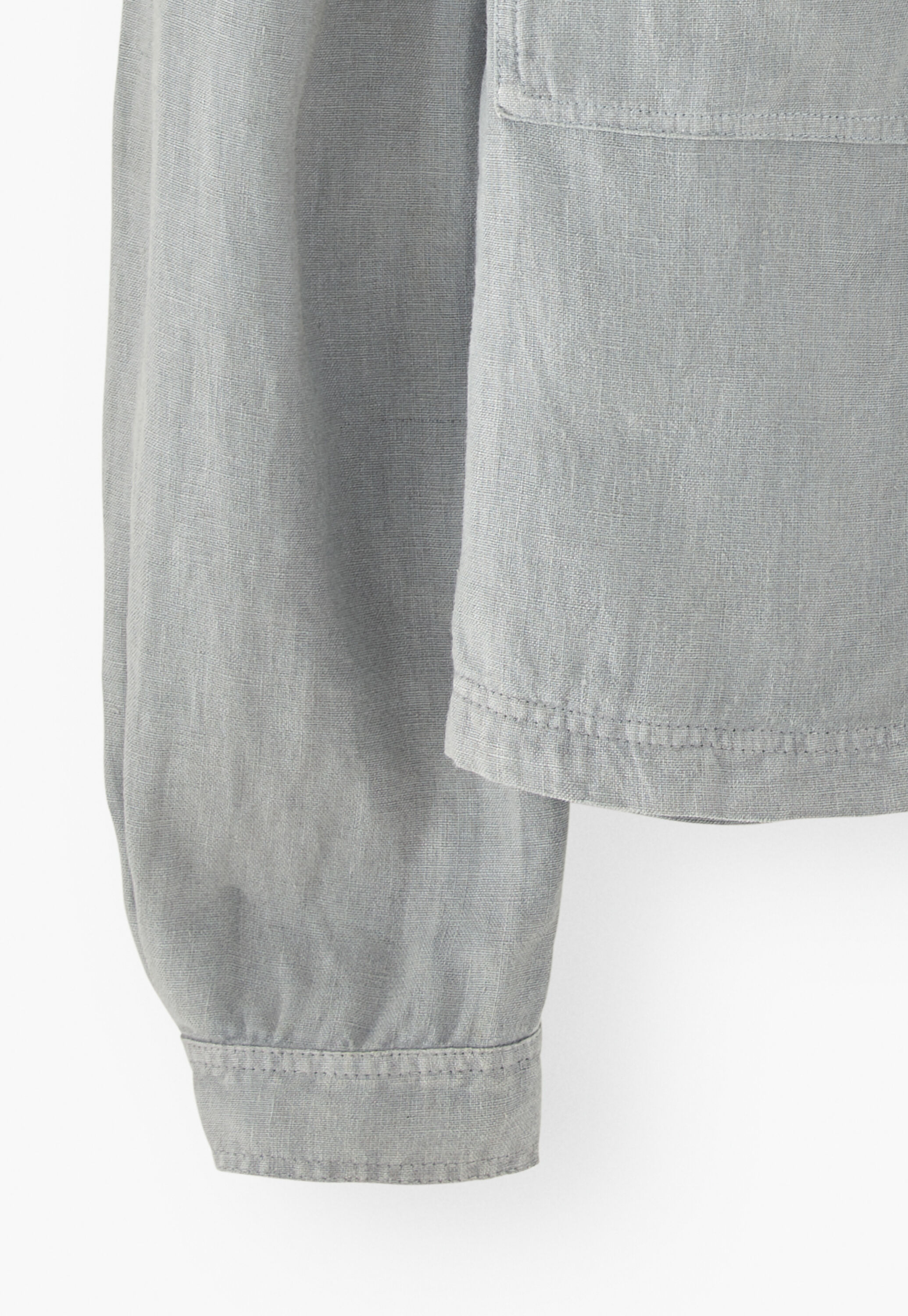 Gathered-sleeve jacket