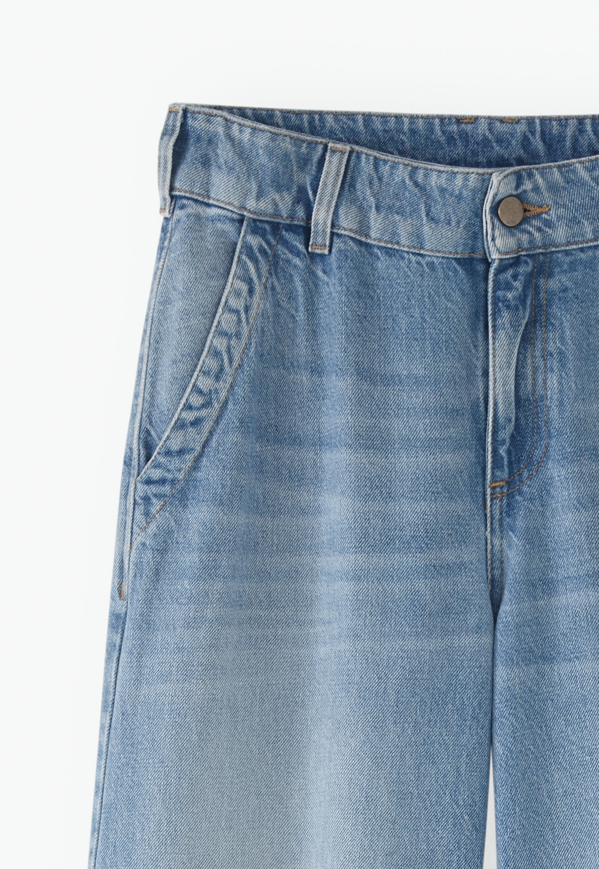 Full length wide-leg jeans