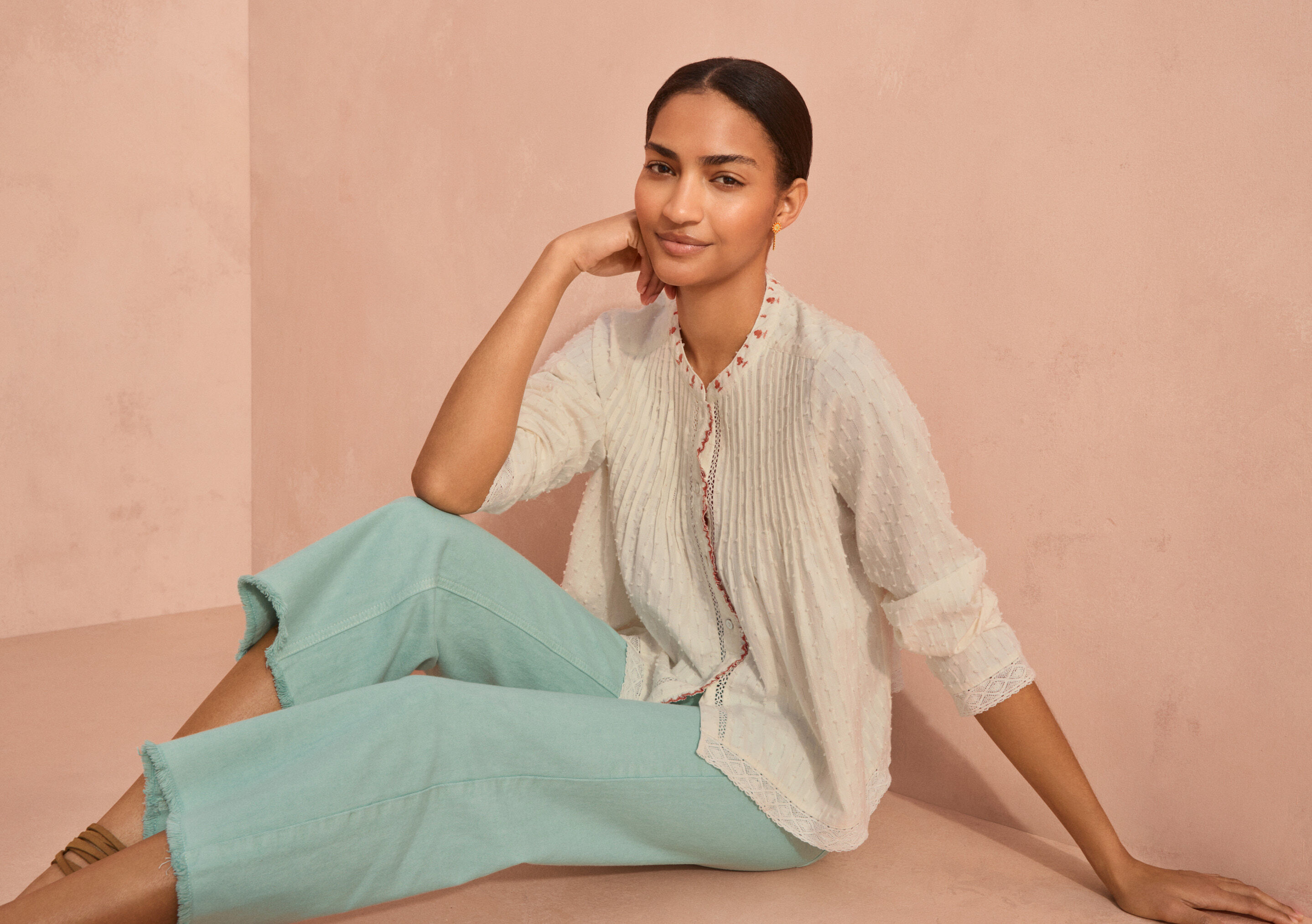 Straight-leg let-down hem jeans