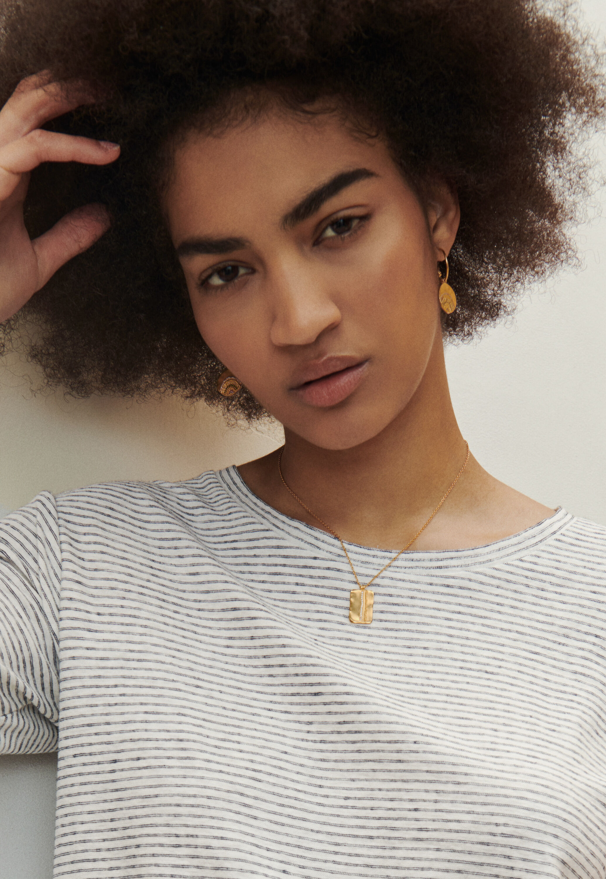 Square-pendant necklace