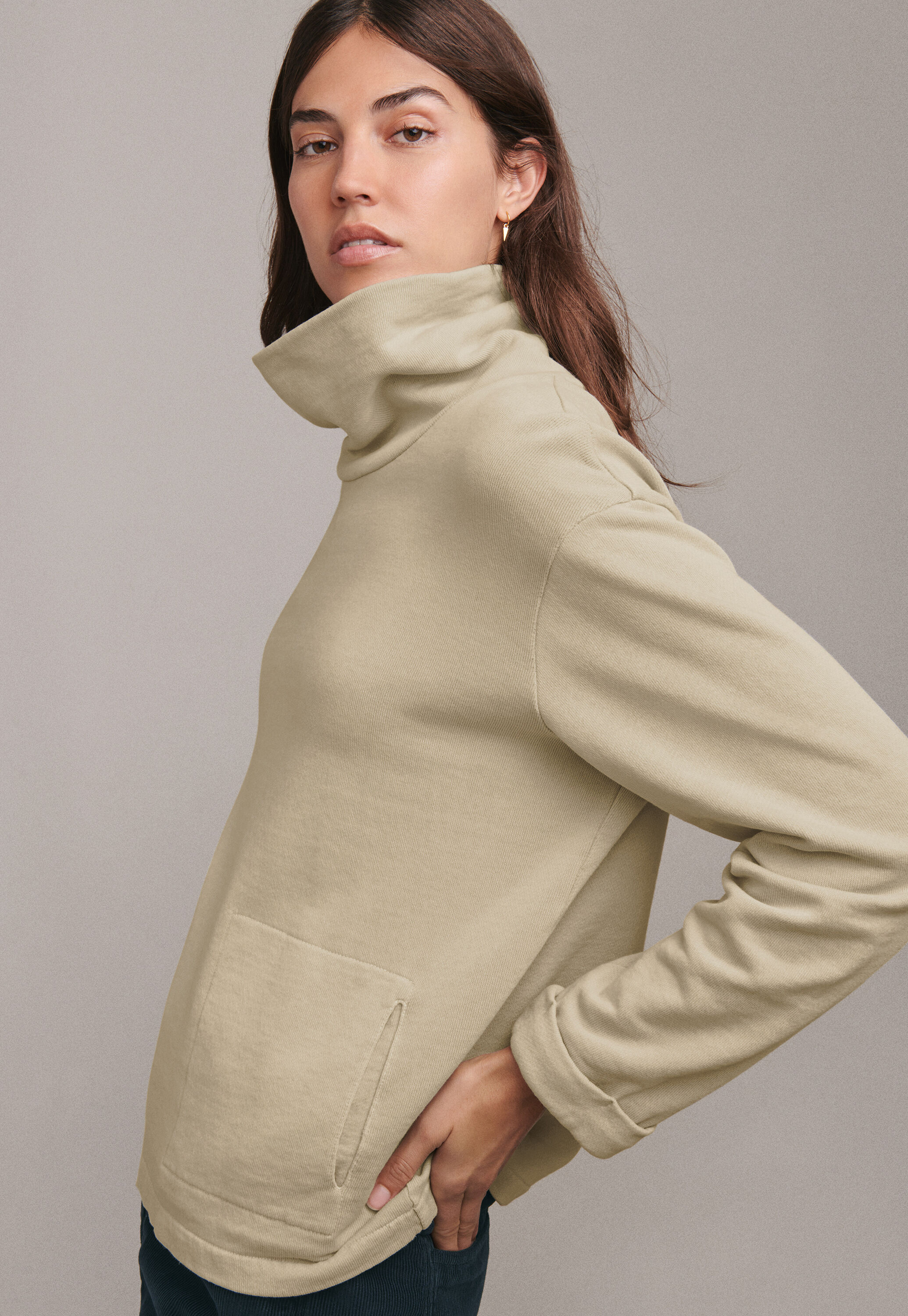 Funnel-neck sweatshirt