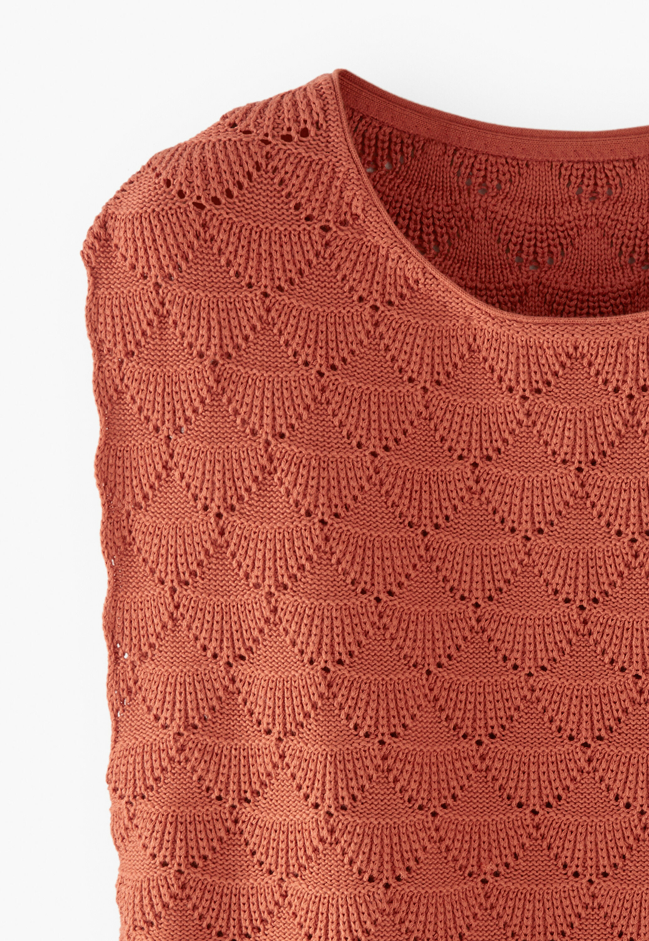 Stitch-detail sleeveless sweater