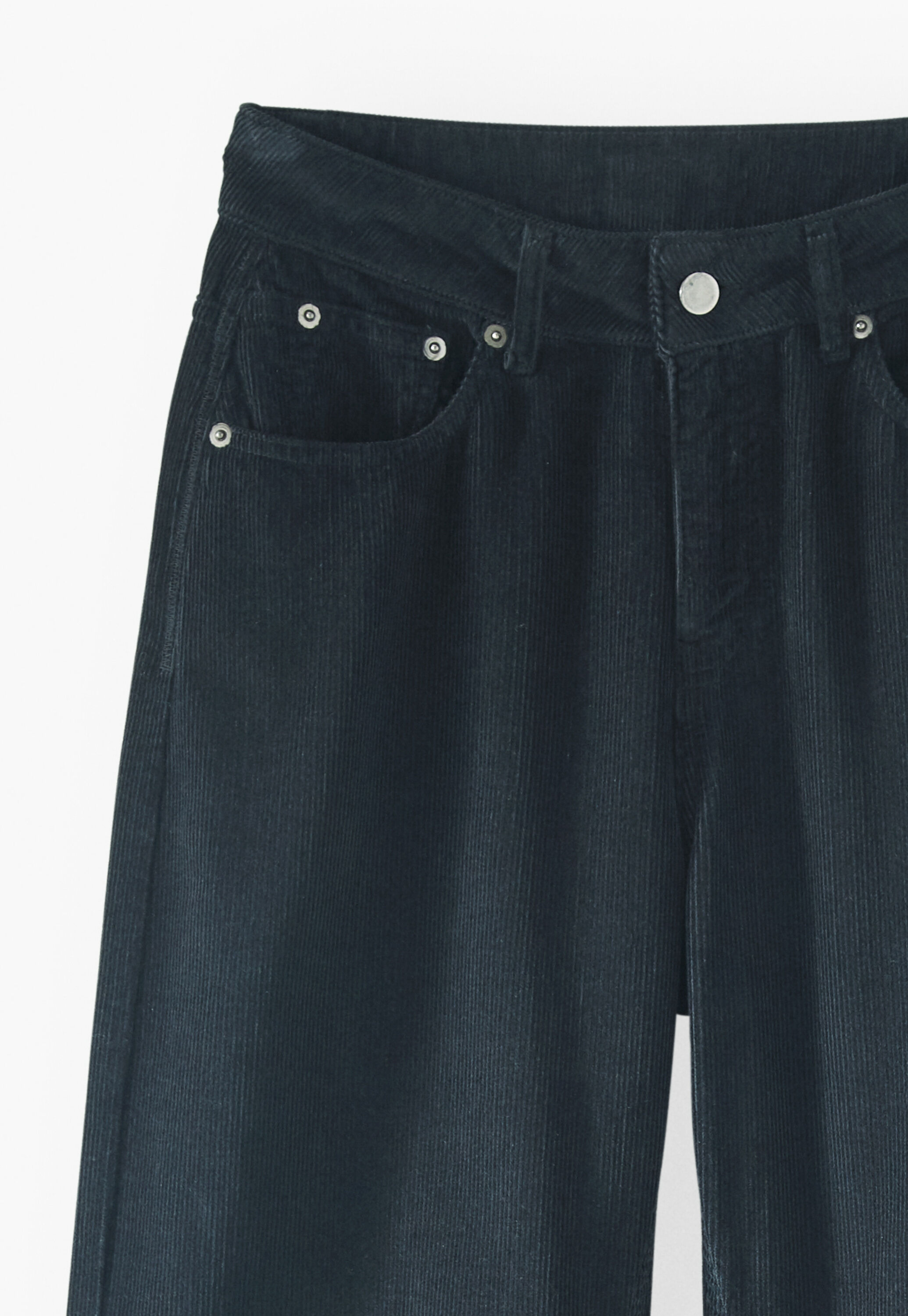 Wide-leg trousers