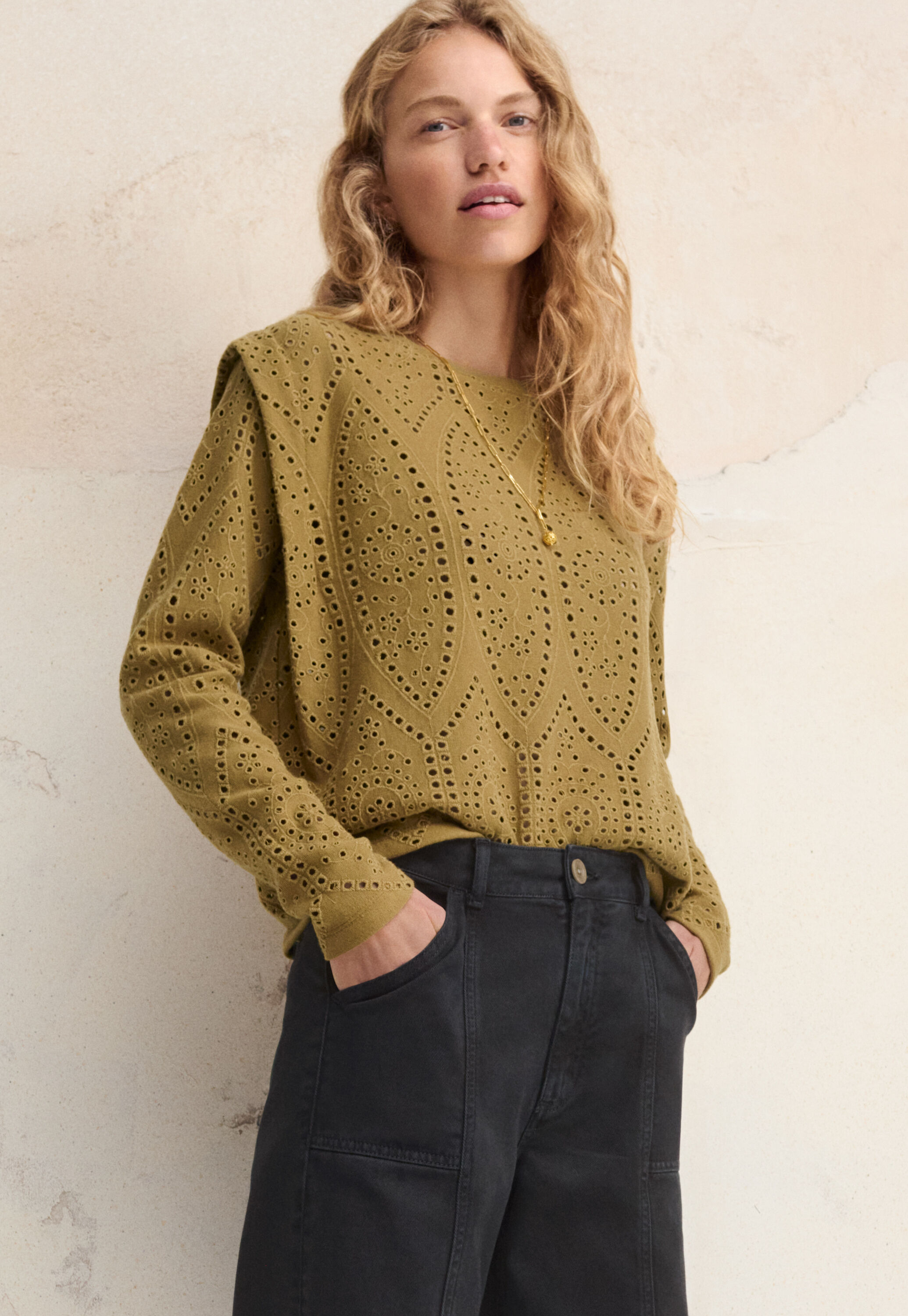 Broderie top, Golden olive, large