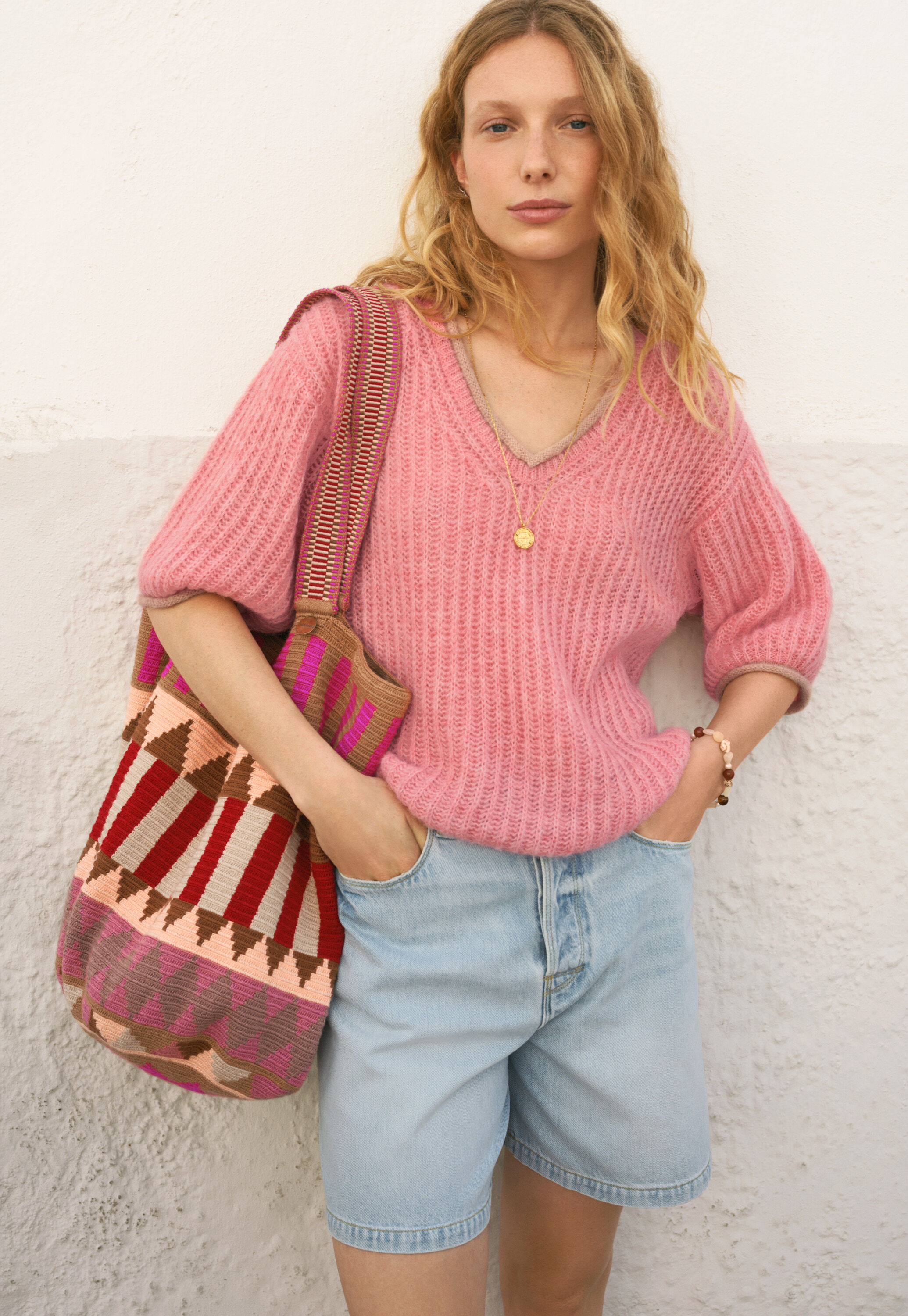 Ribbed v-neck sweater