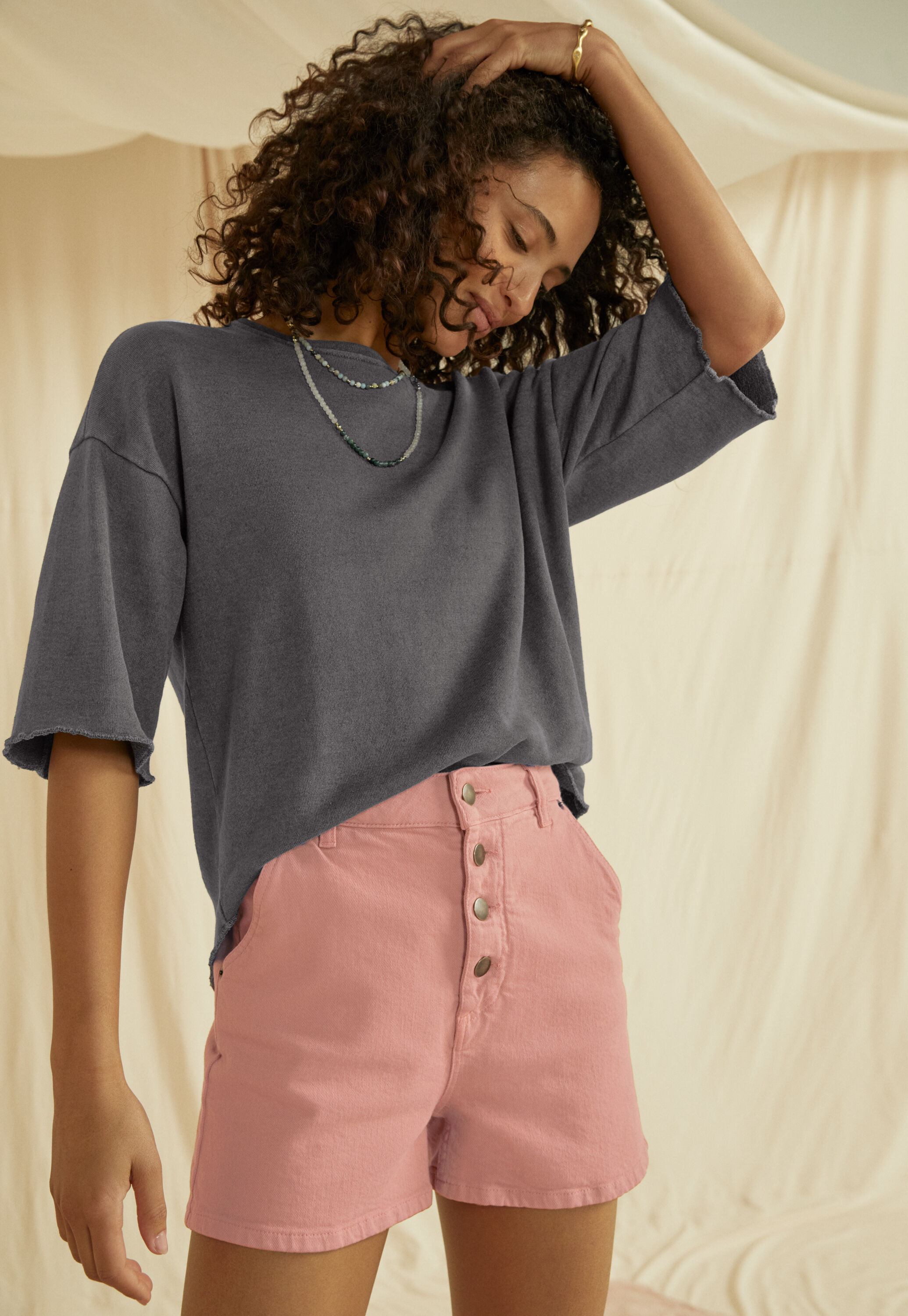 Wide-leg trousers