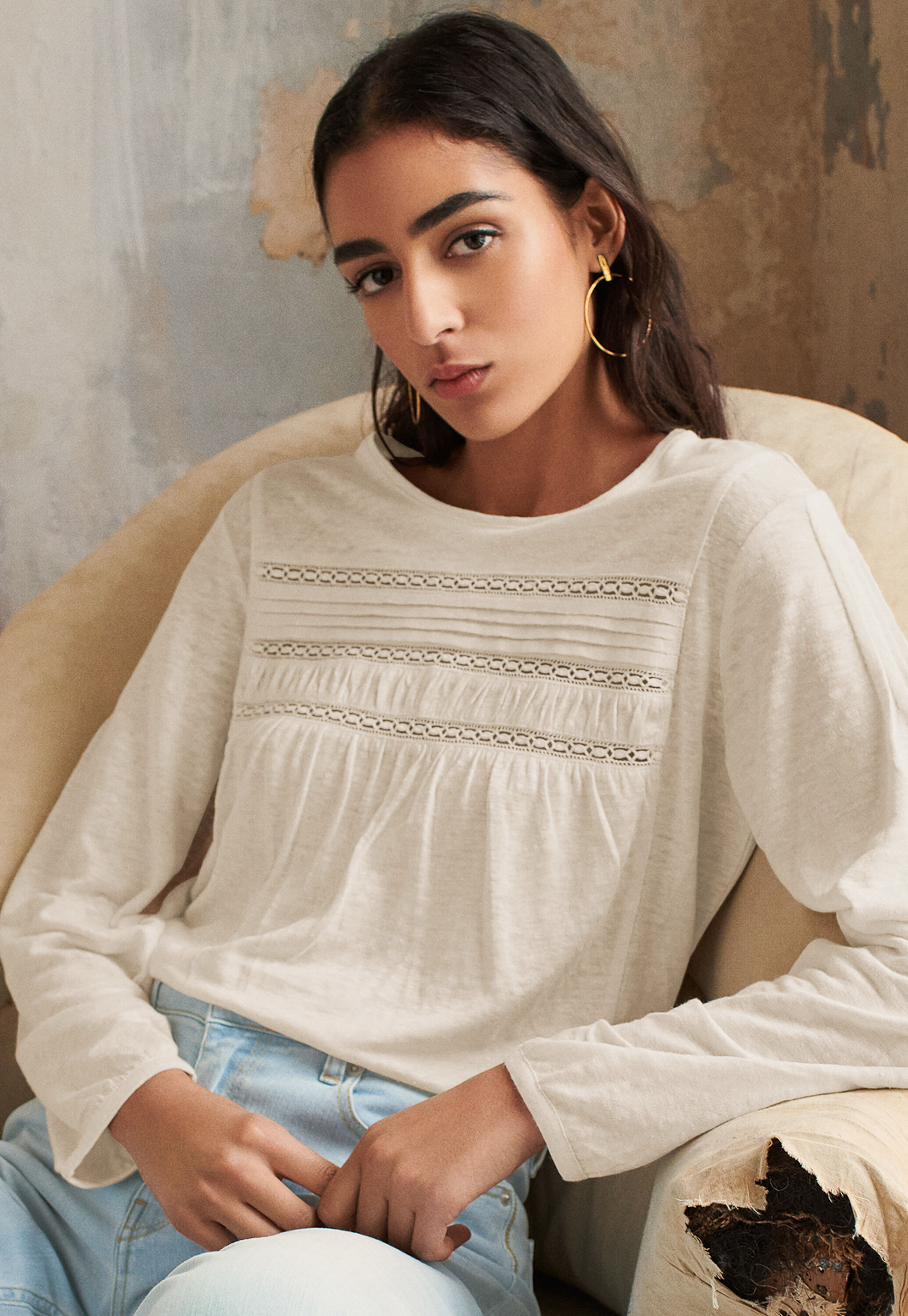 High-neck top