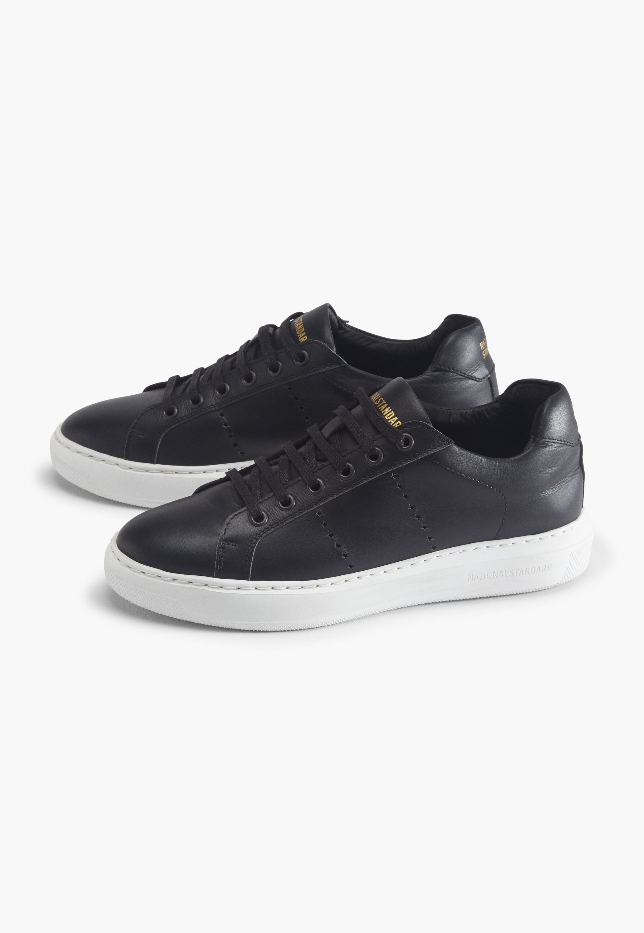 Lace-up trainers