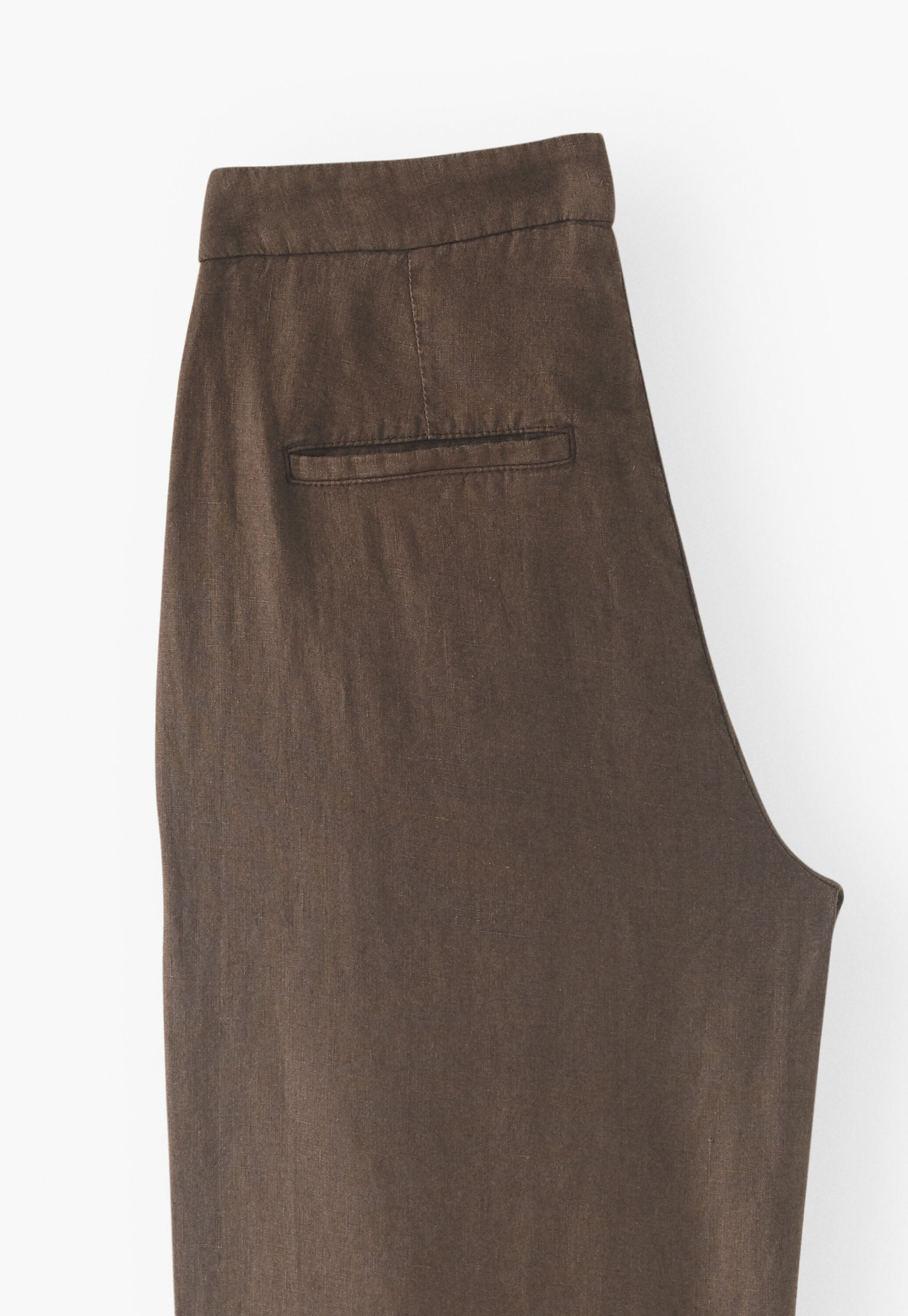 Wide-leg trousers