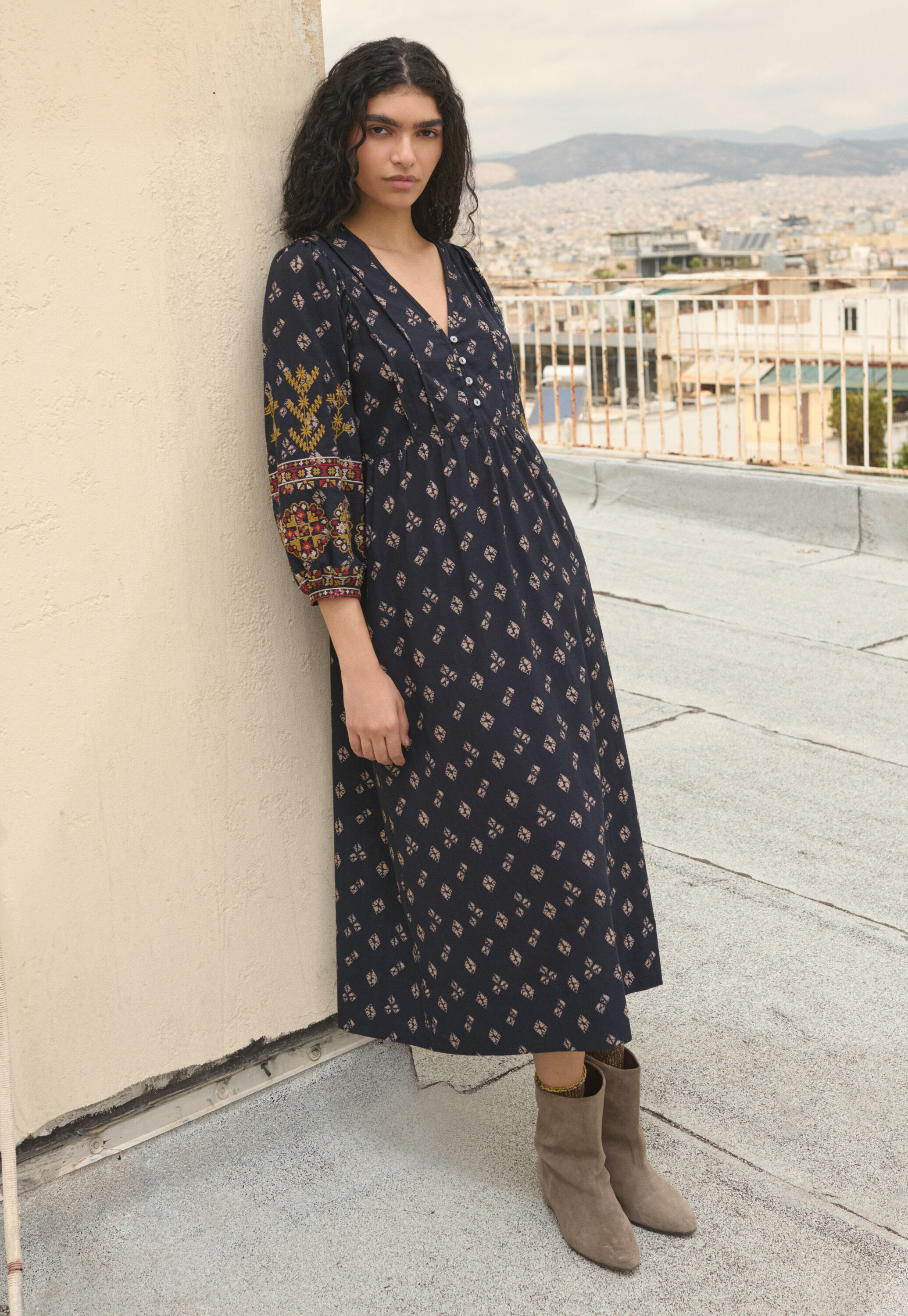 Embroidered printed dress, Midnight, large