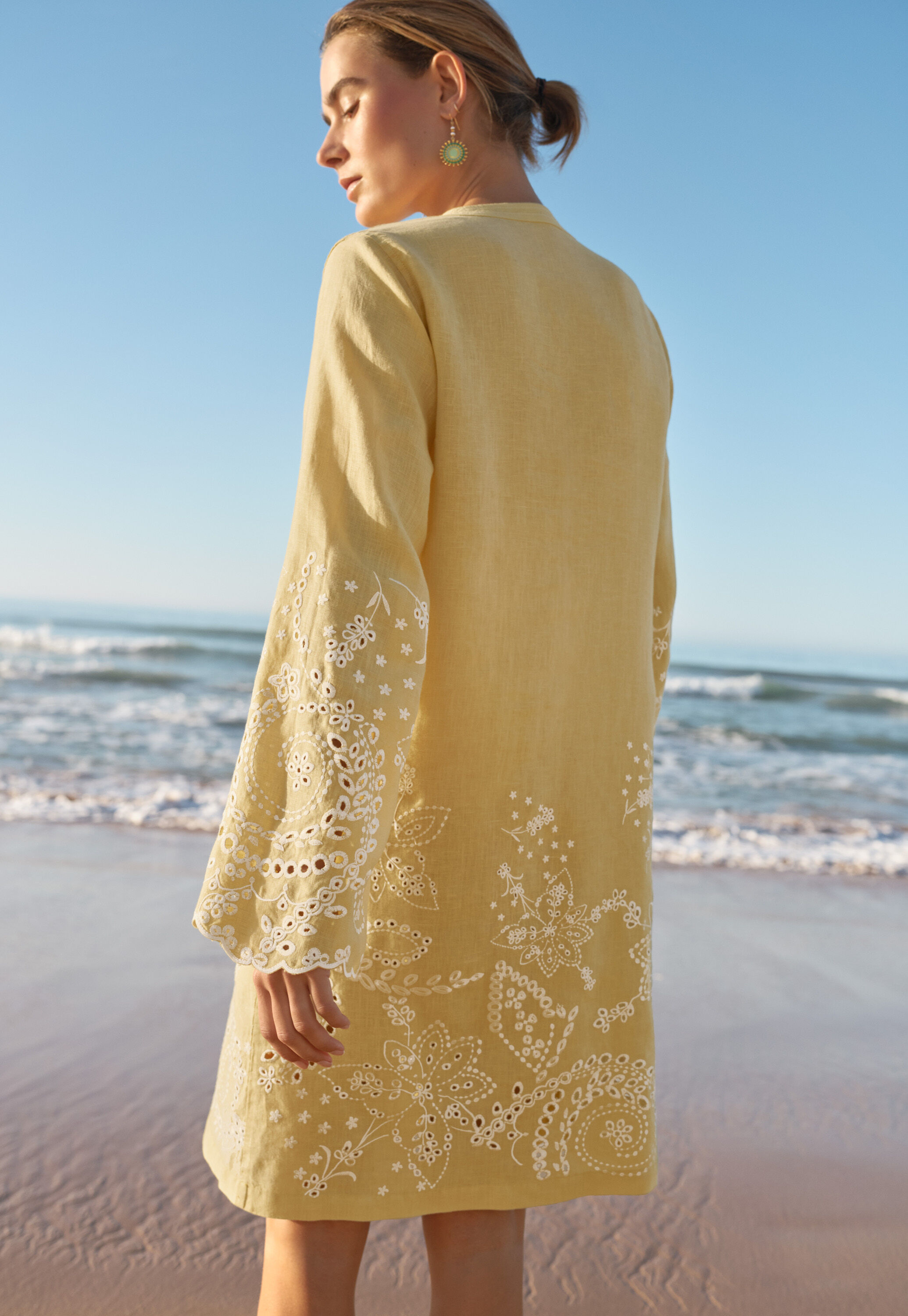 Cutwork dress, Soft lemon, large