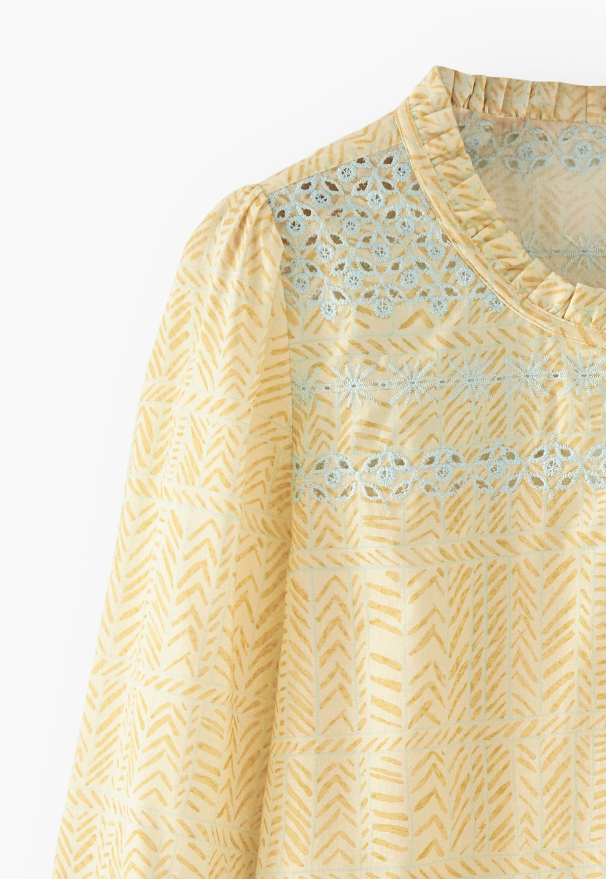 Print and broderie blouse, Soft sand, large