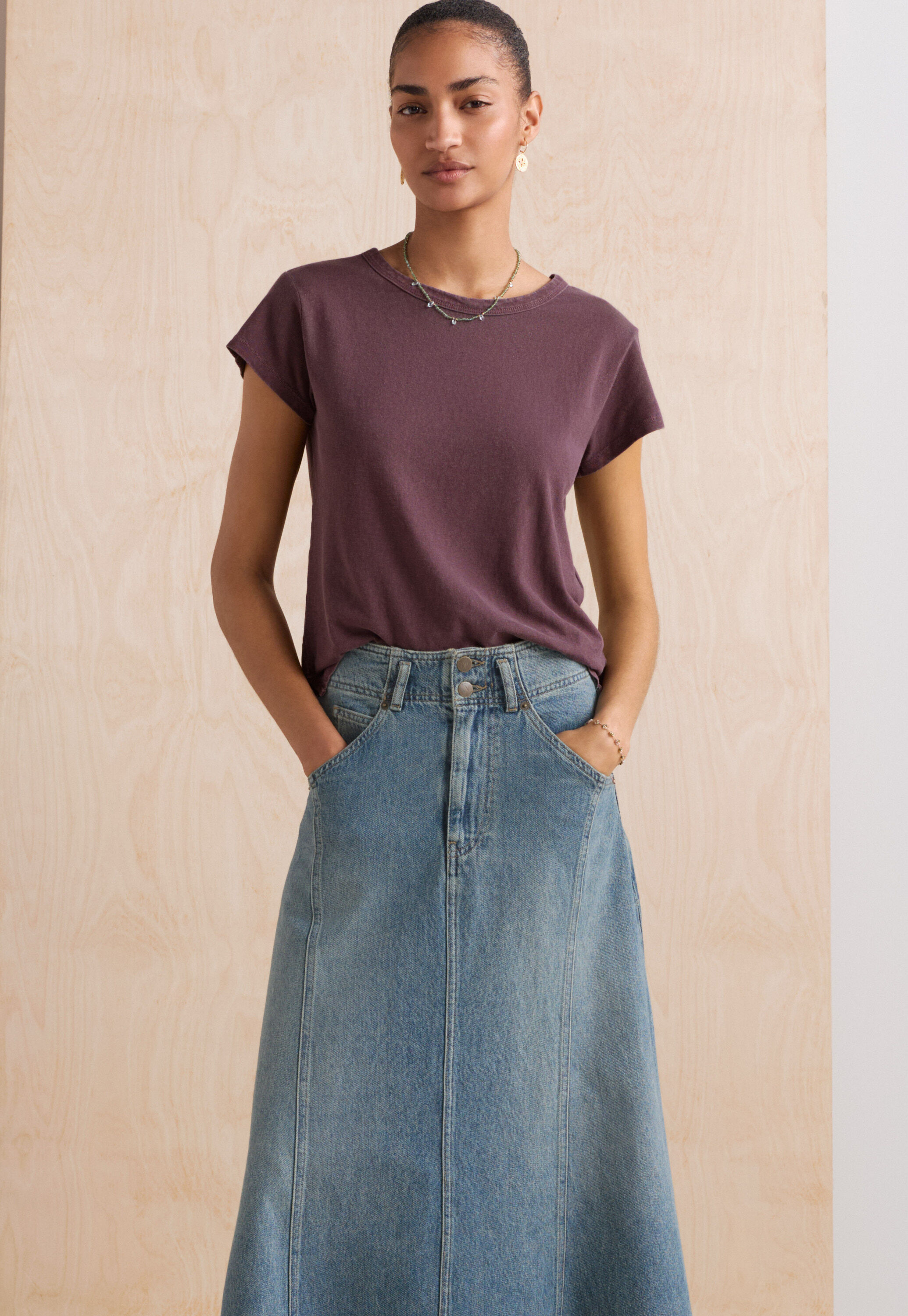 Full denim skirt
