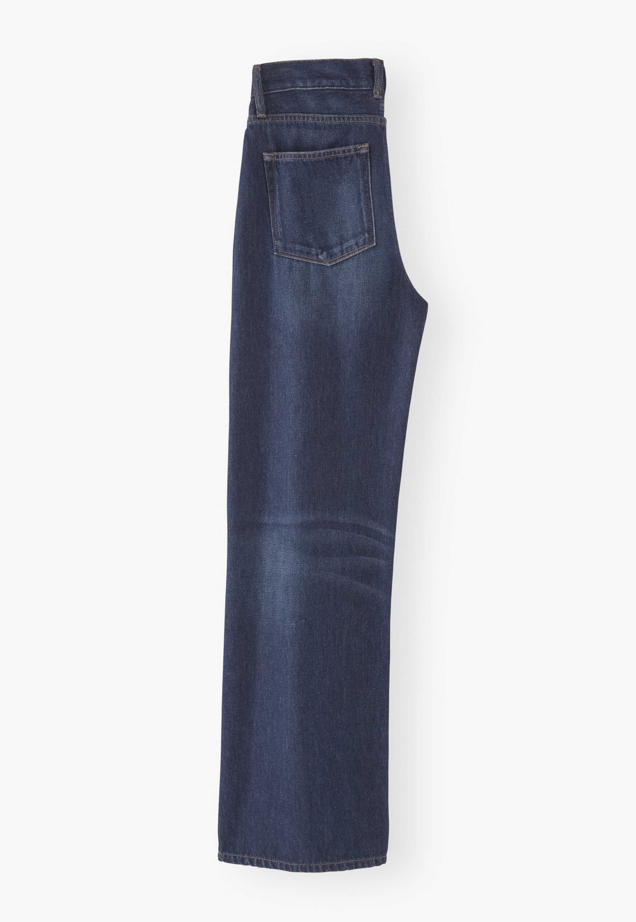 Straight-leg jean