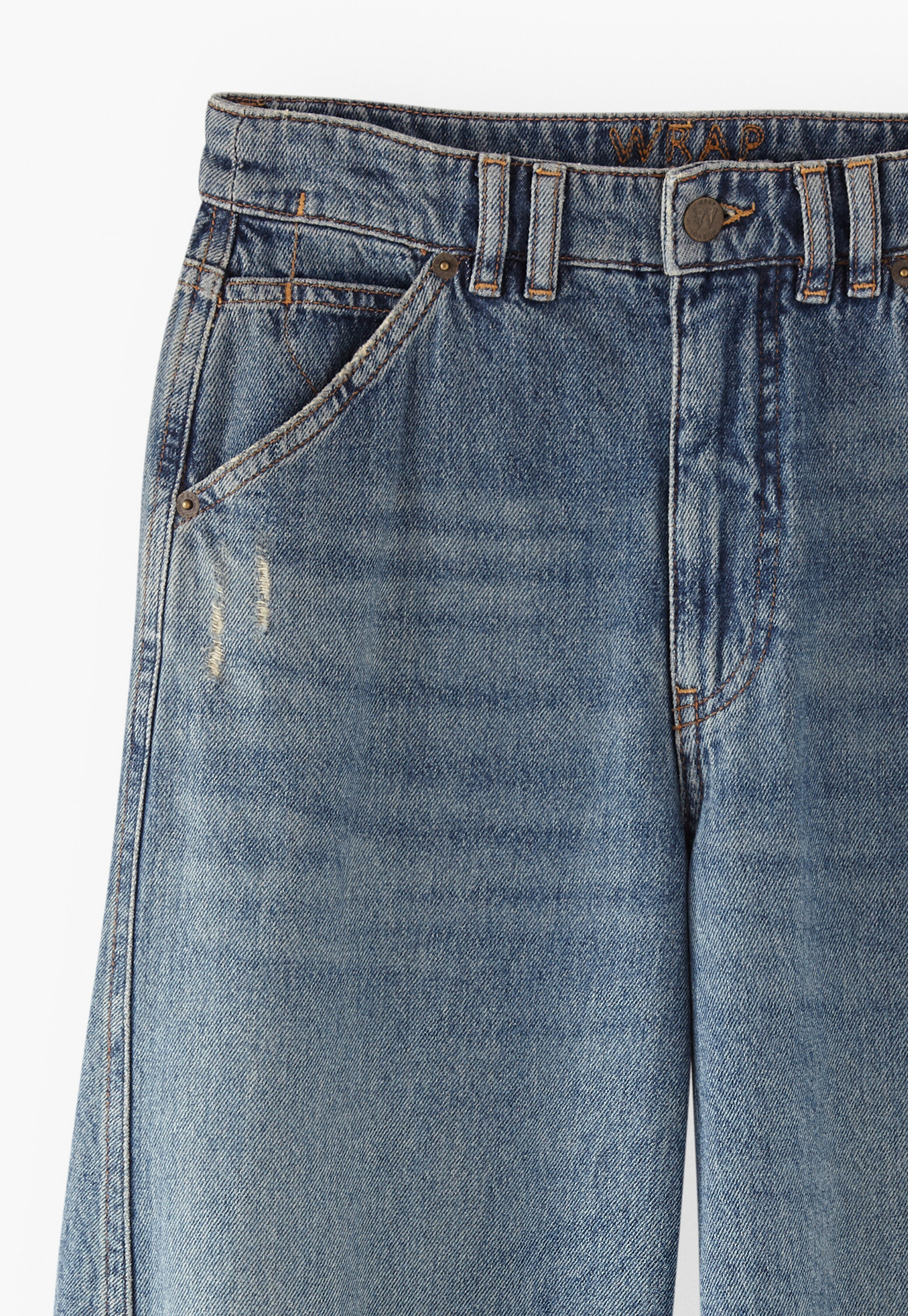 Seam-detailed jeans