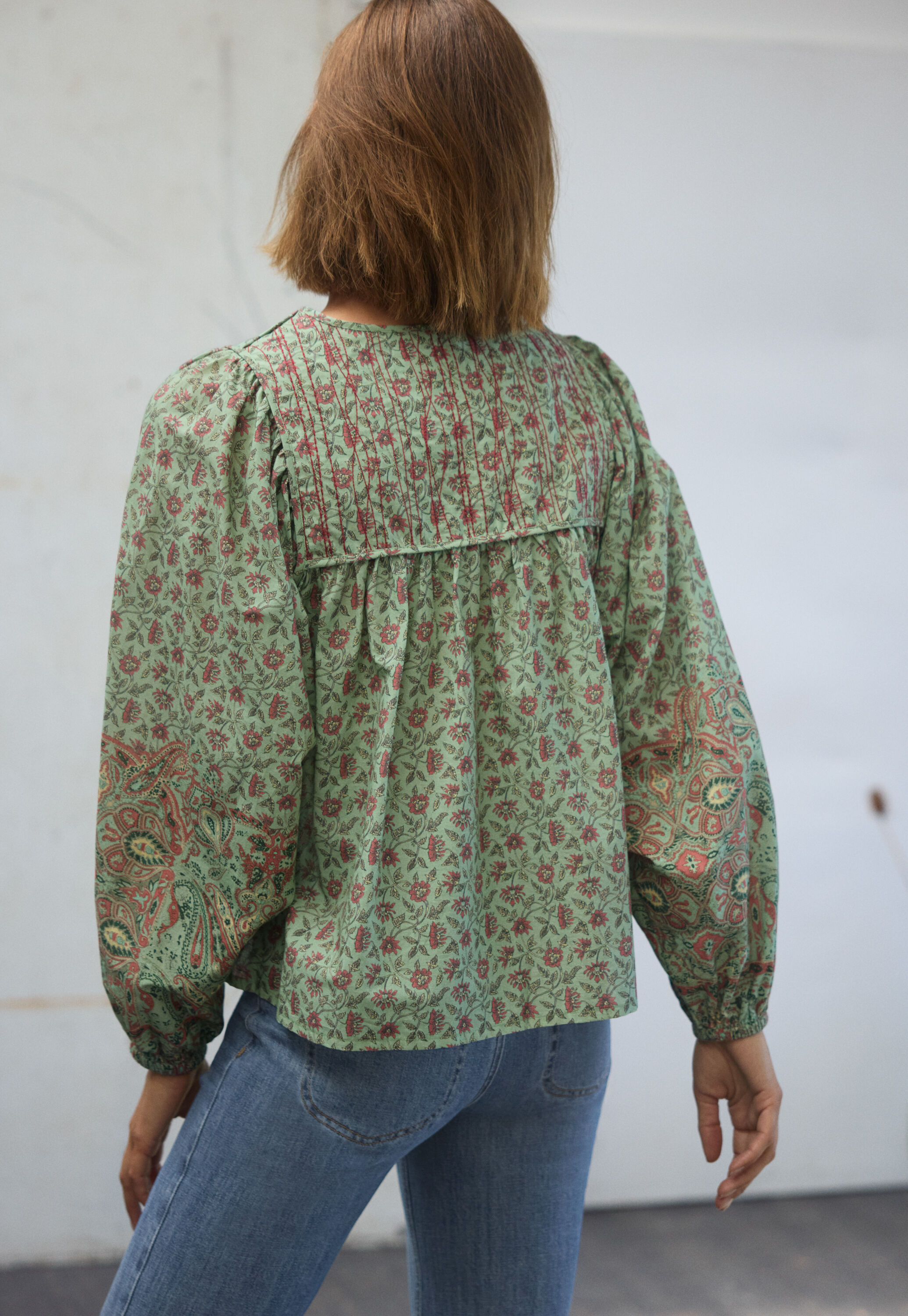 Printed gathered blouse