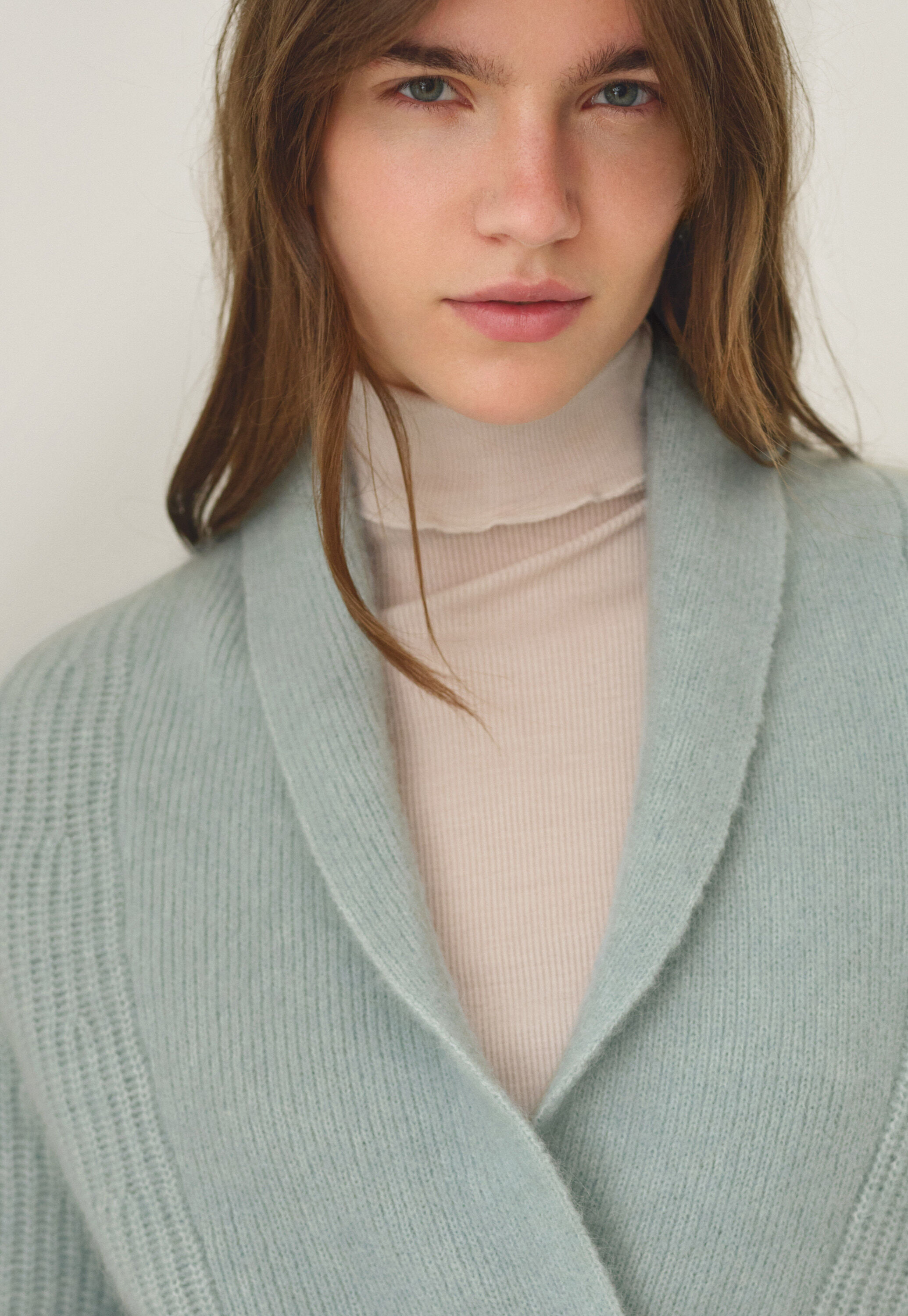 Shawl-collar cardigan