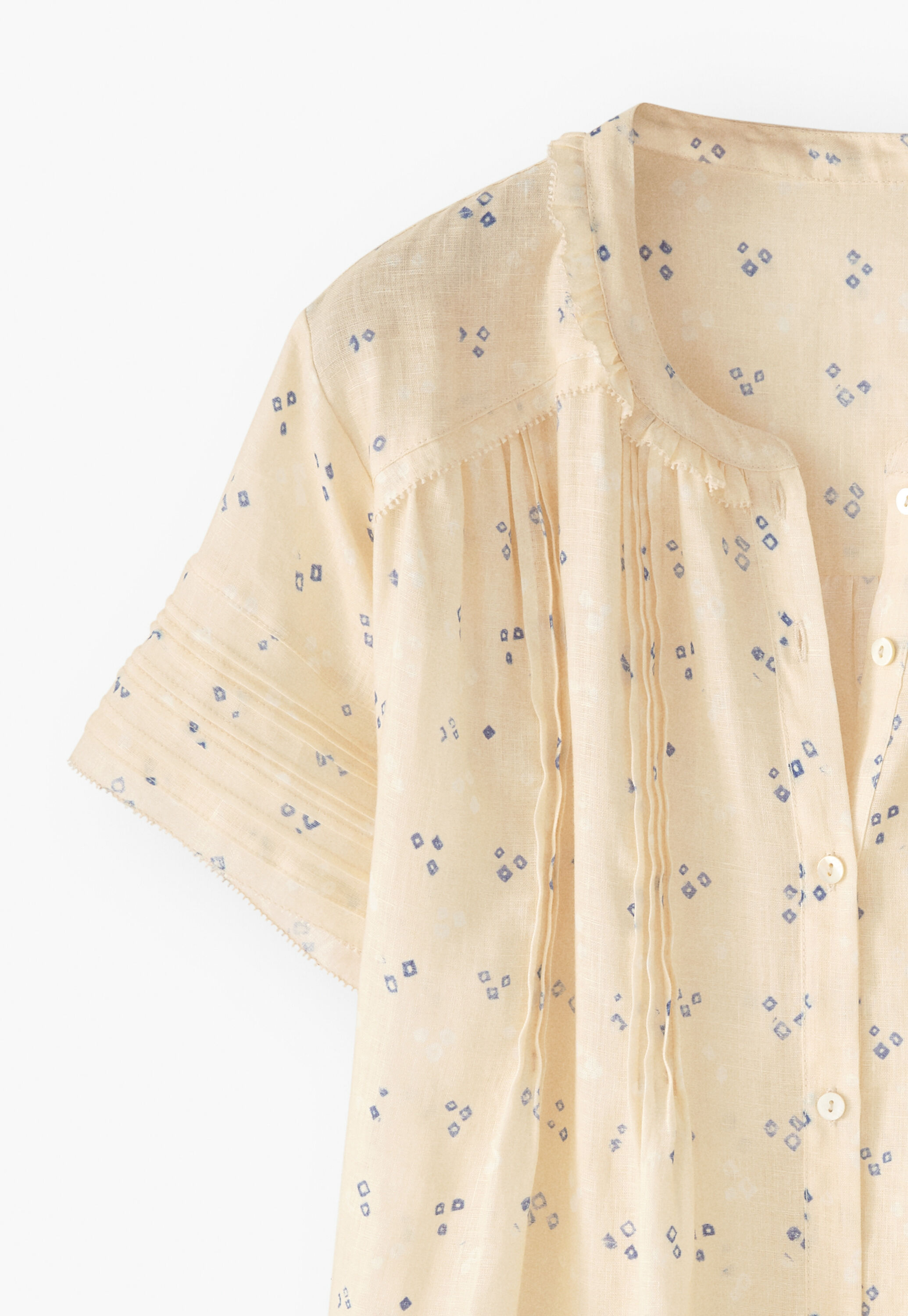Printed pintuck blouse