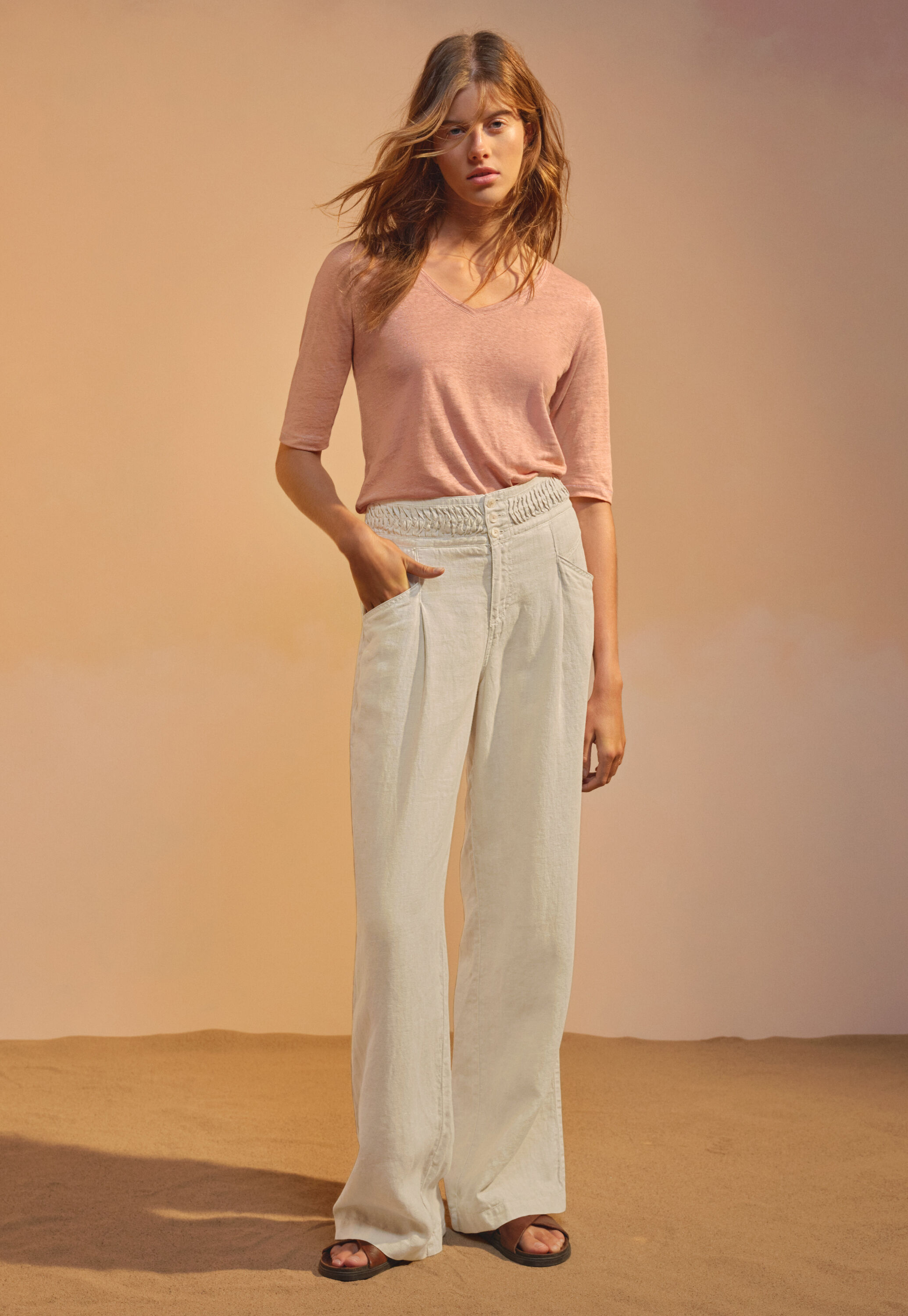 V-neck T-shirt