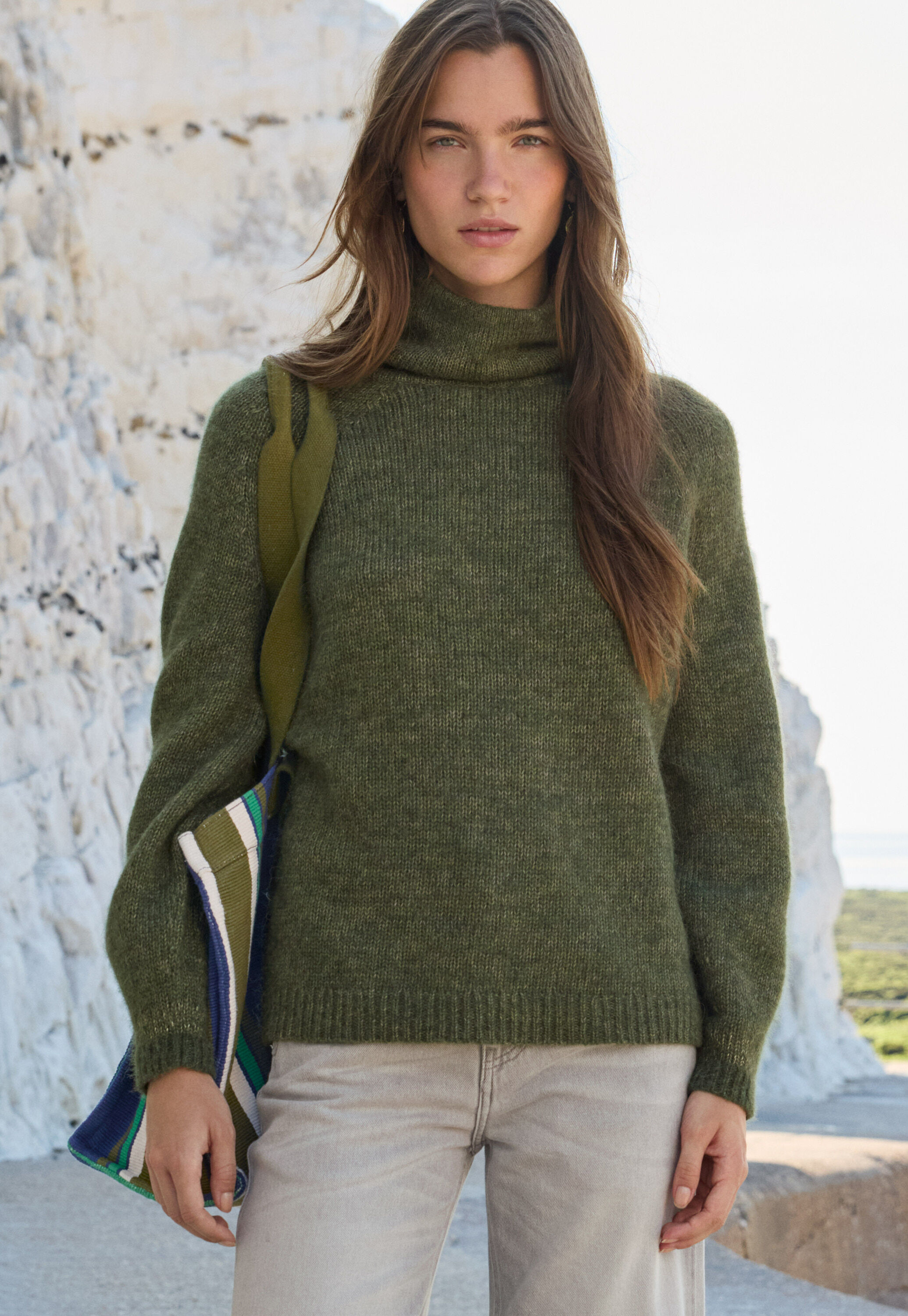 High-neck raglan sweater