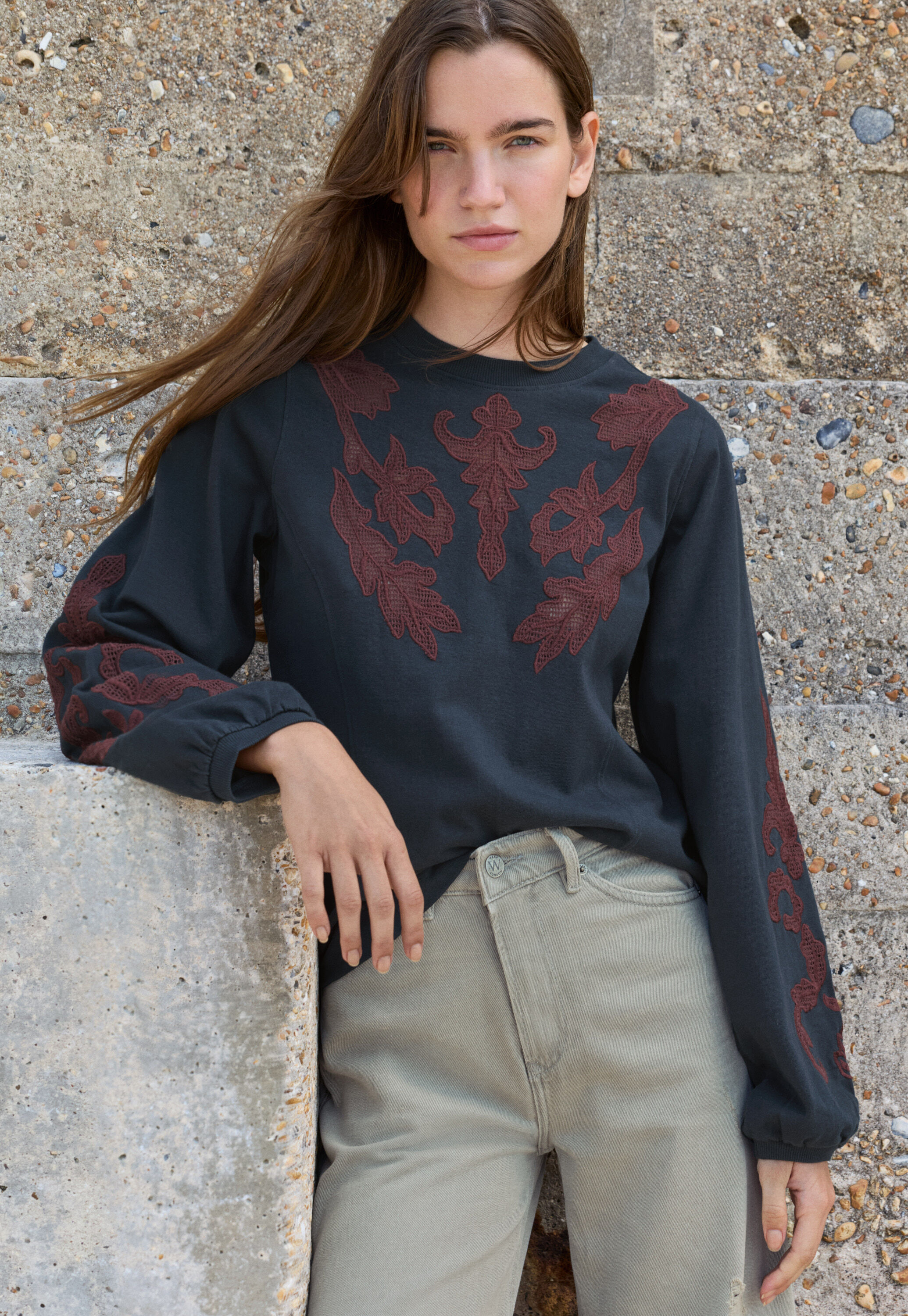 Lace sweatshirt