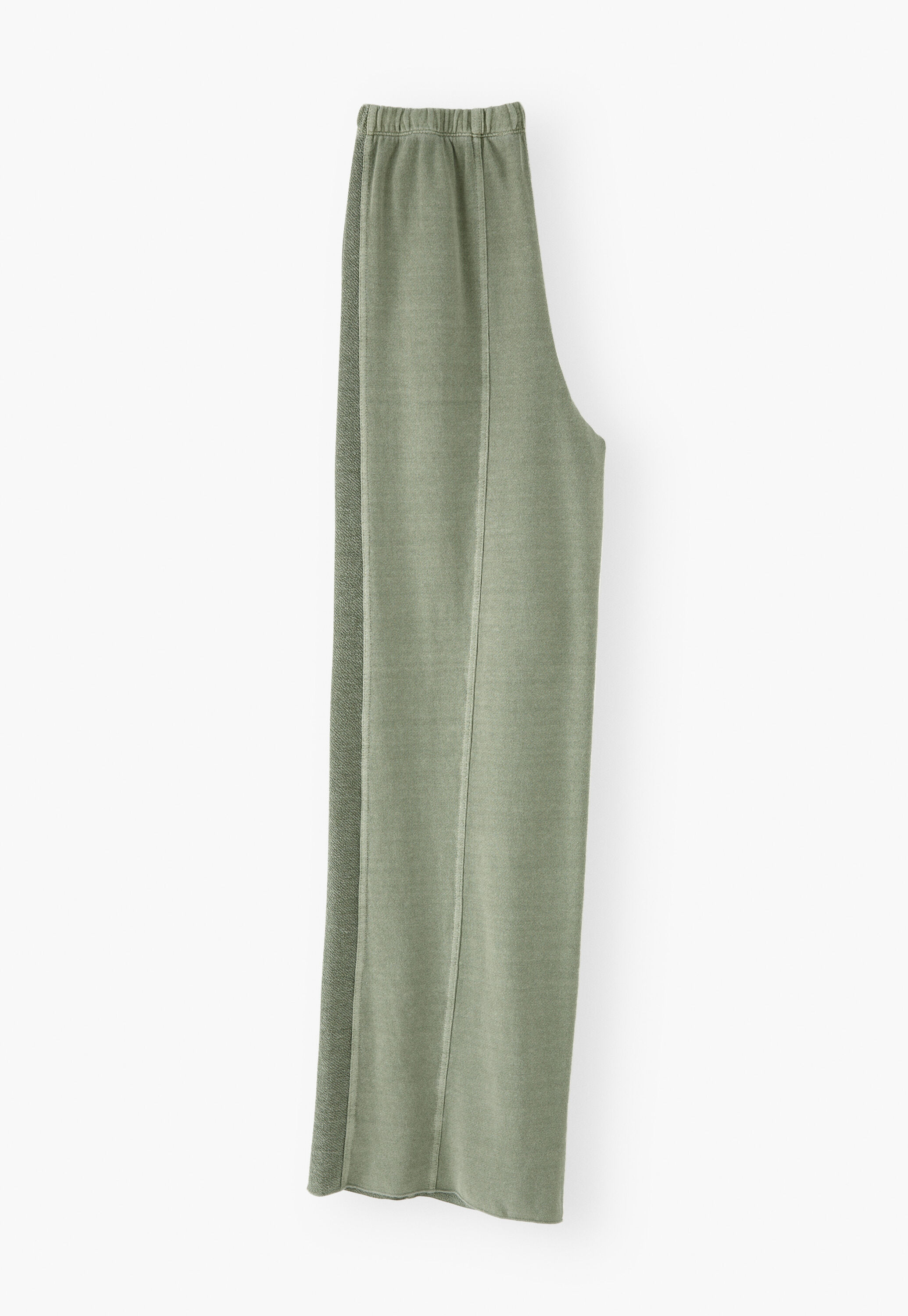 Wide-leg jogger