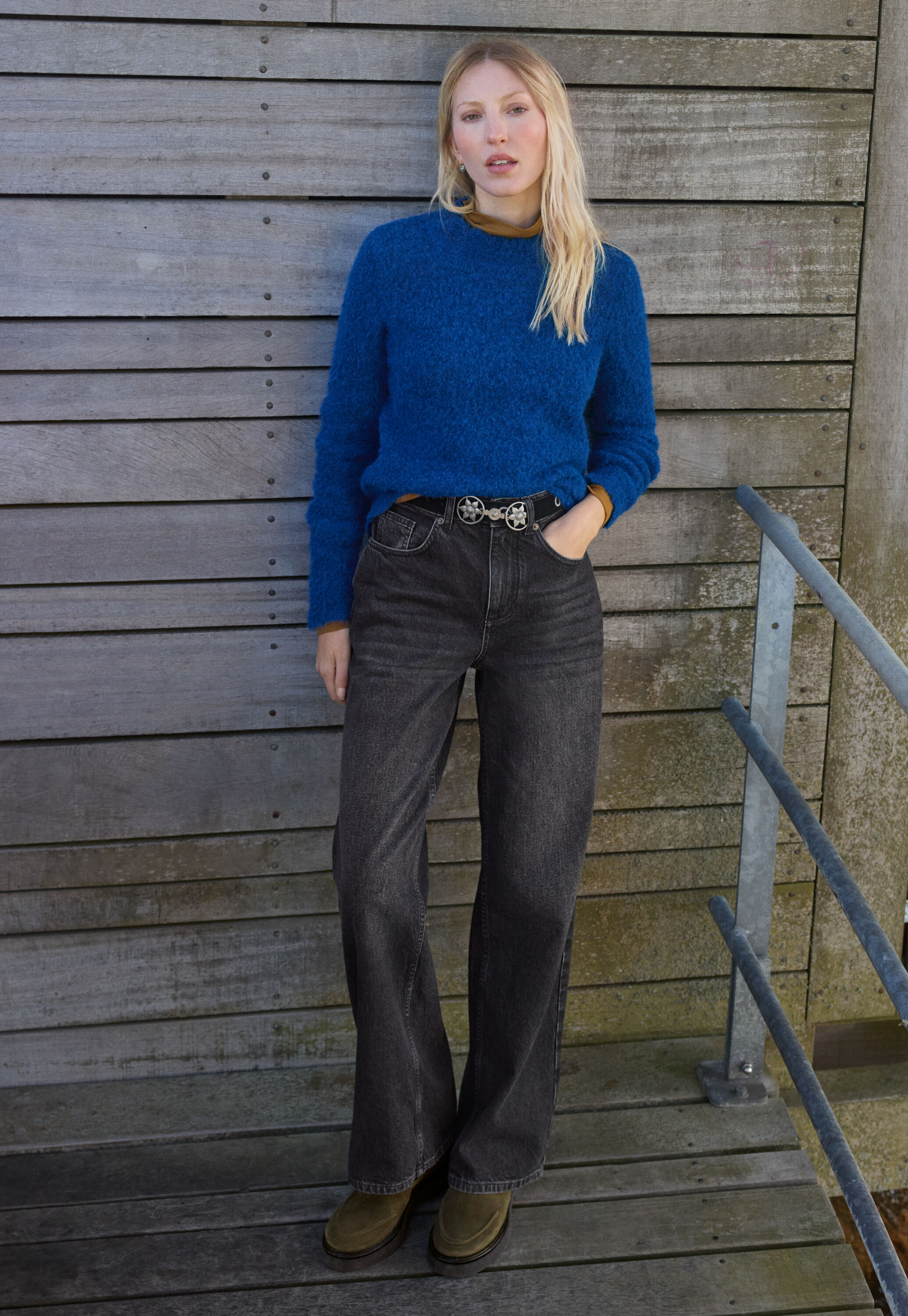 Round-neck sweater