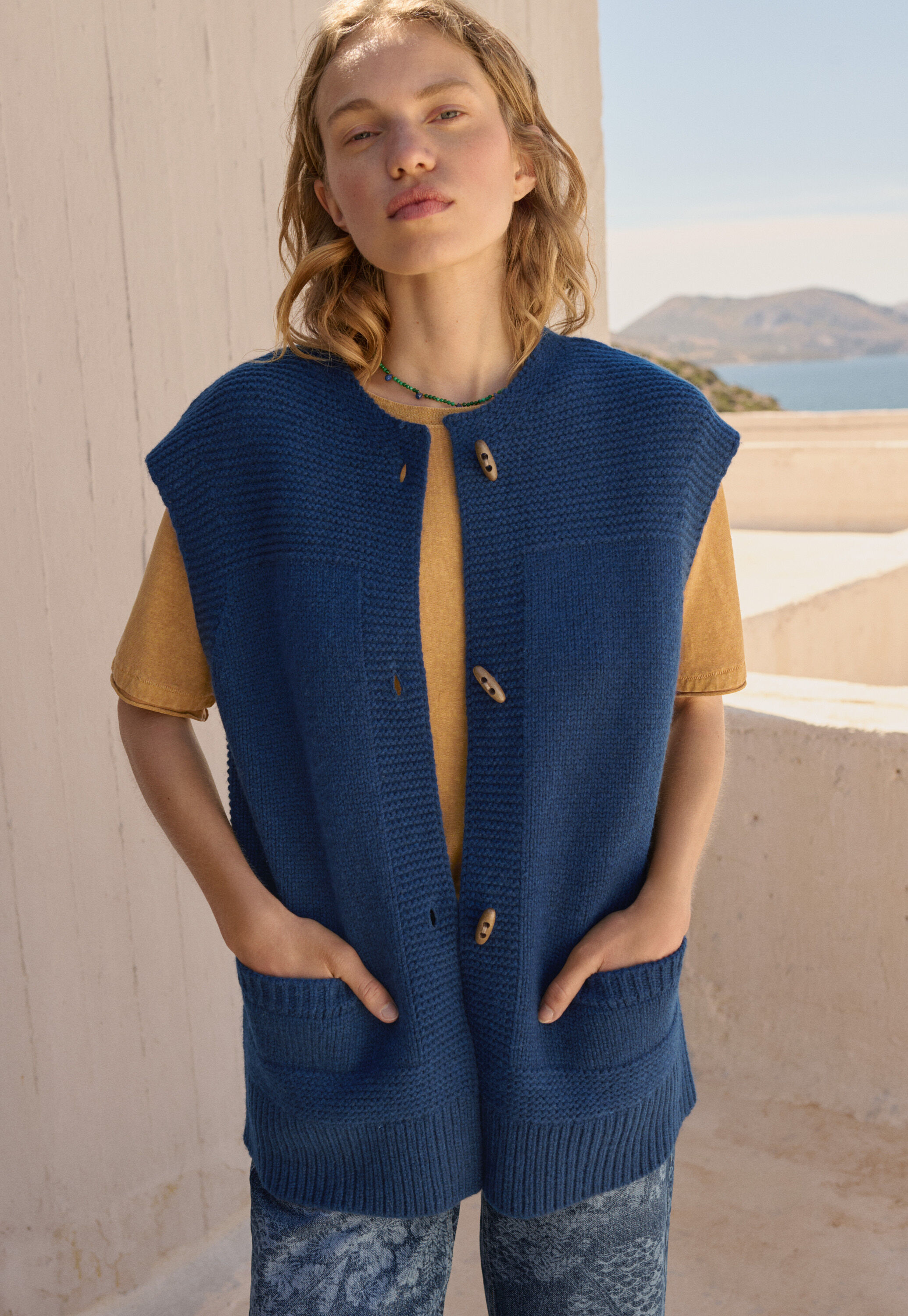 Knitted gilet