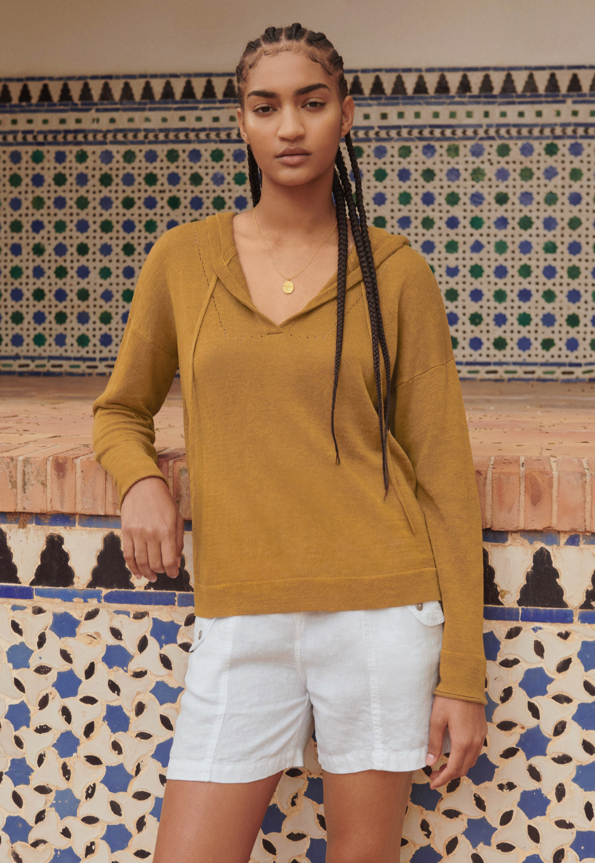 Knitted hoodie