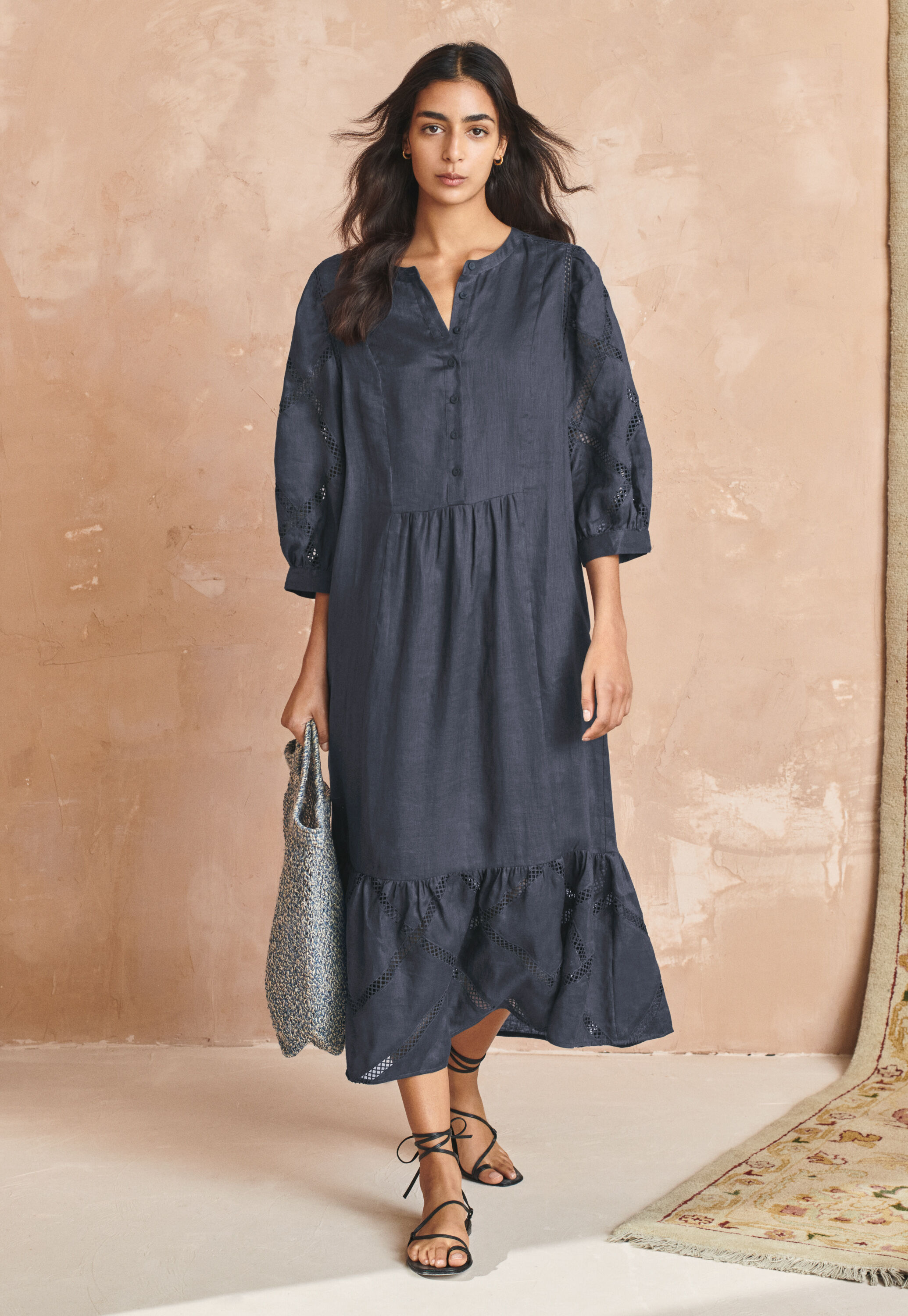 Lace-detail dress
