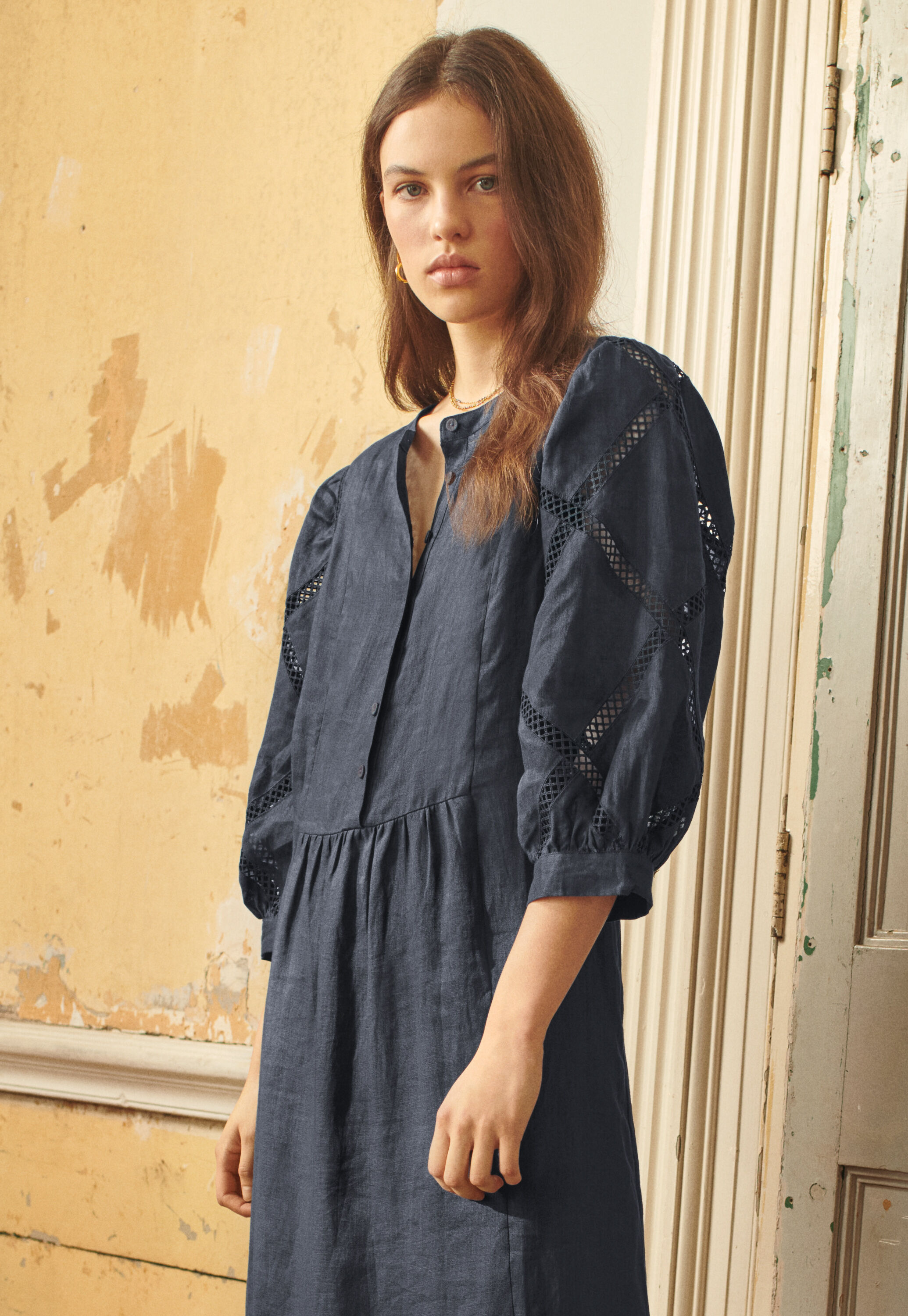 Lace-detail dress