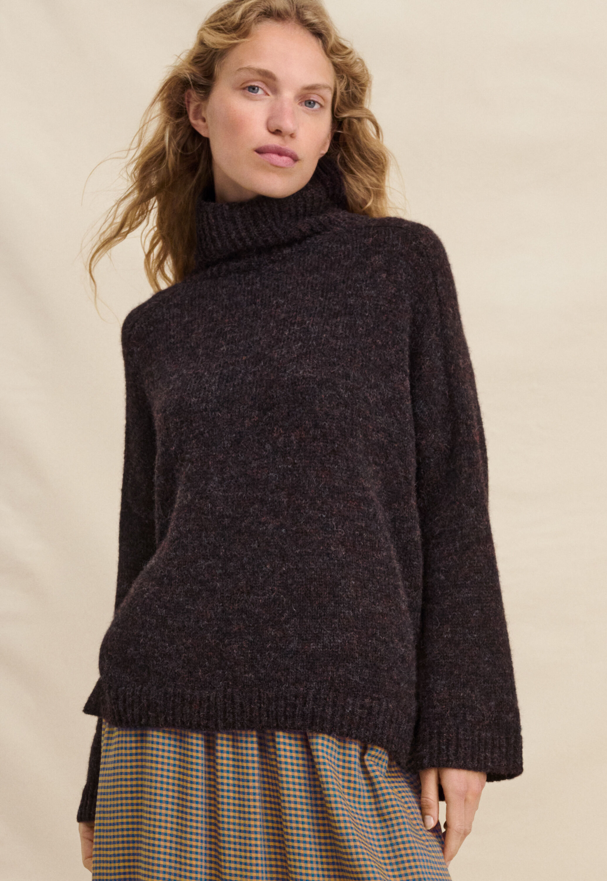 High-neck sweater