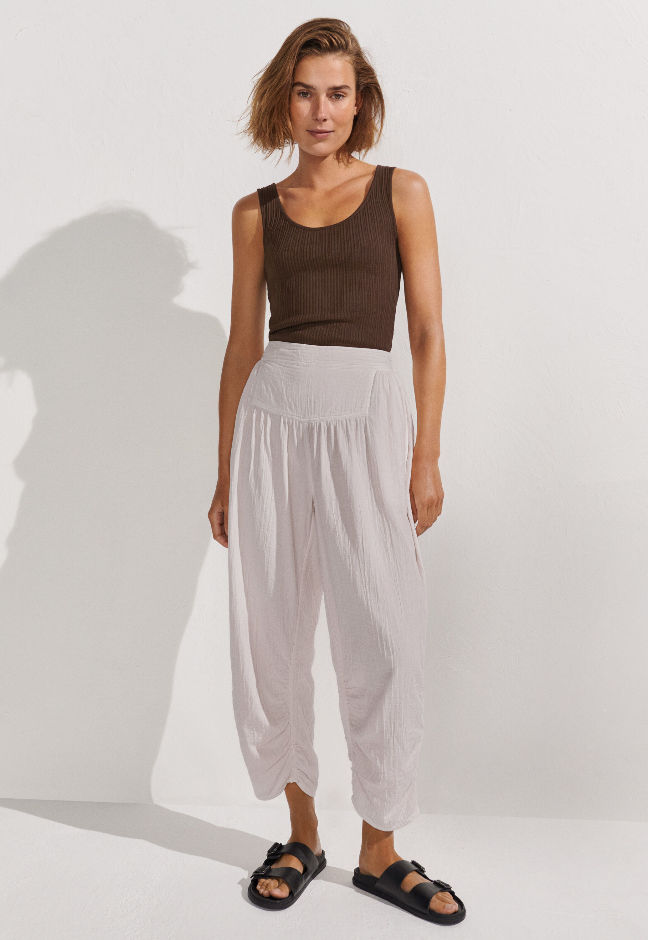 Lace-rib vest