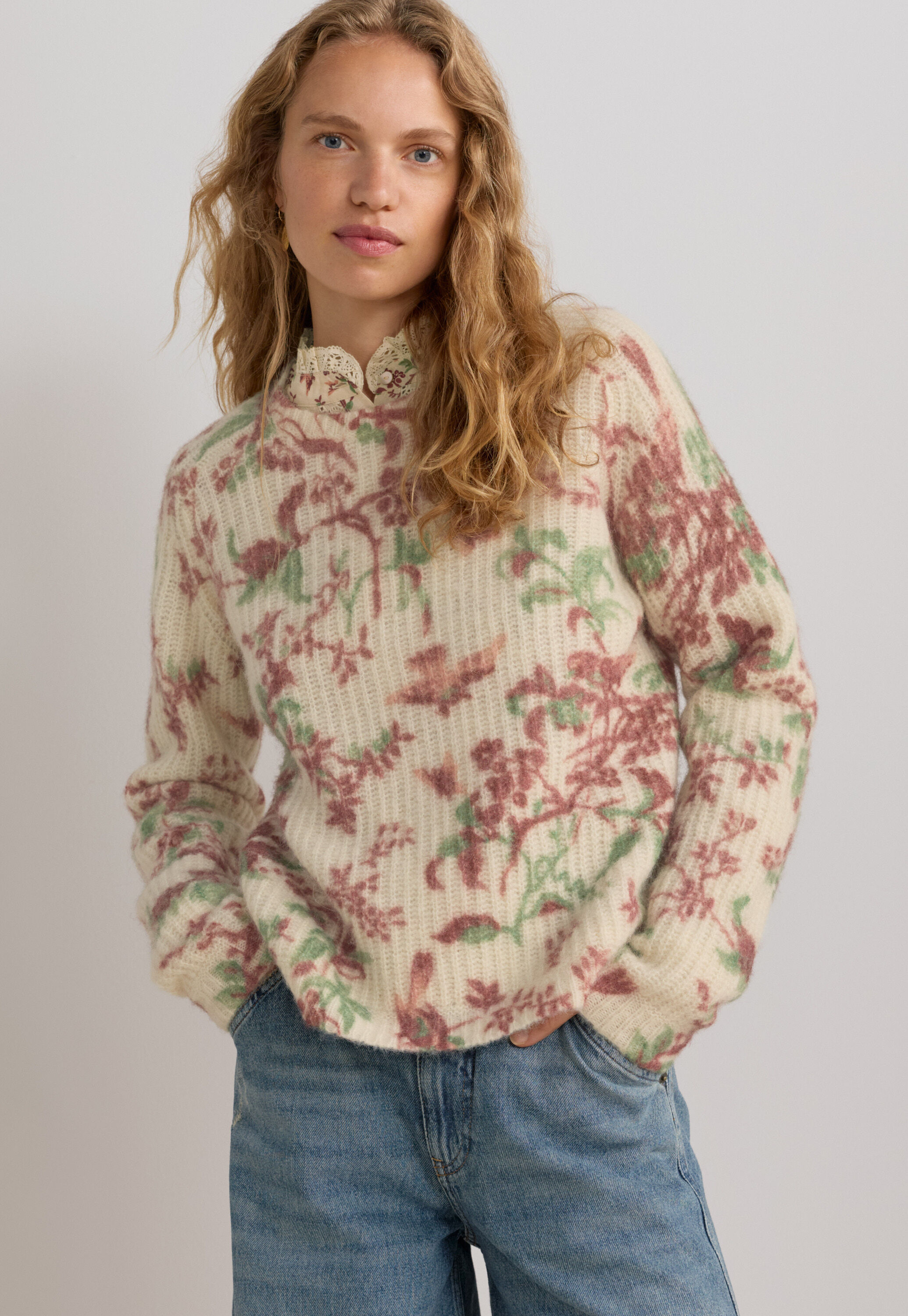 Lace-stitch sweater