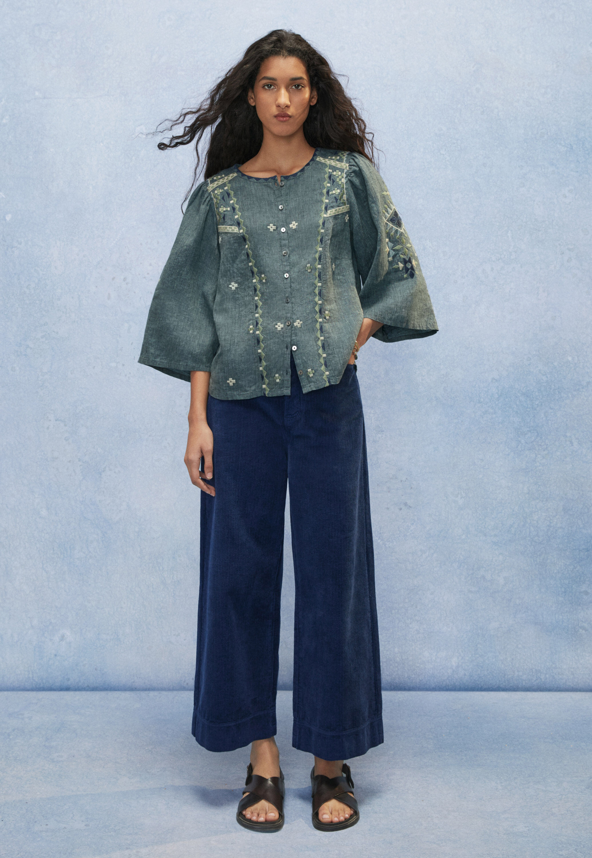 Wide-leg cord trousers