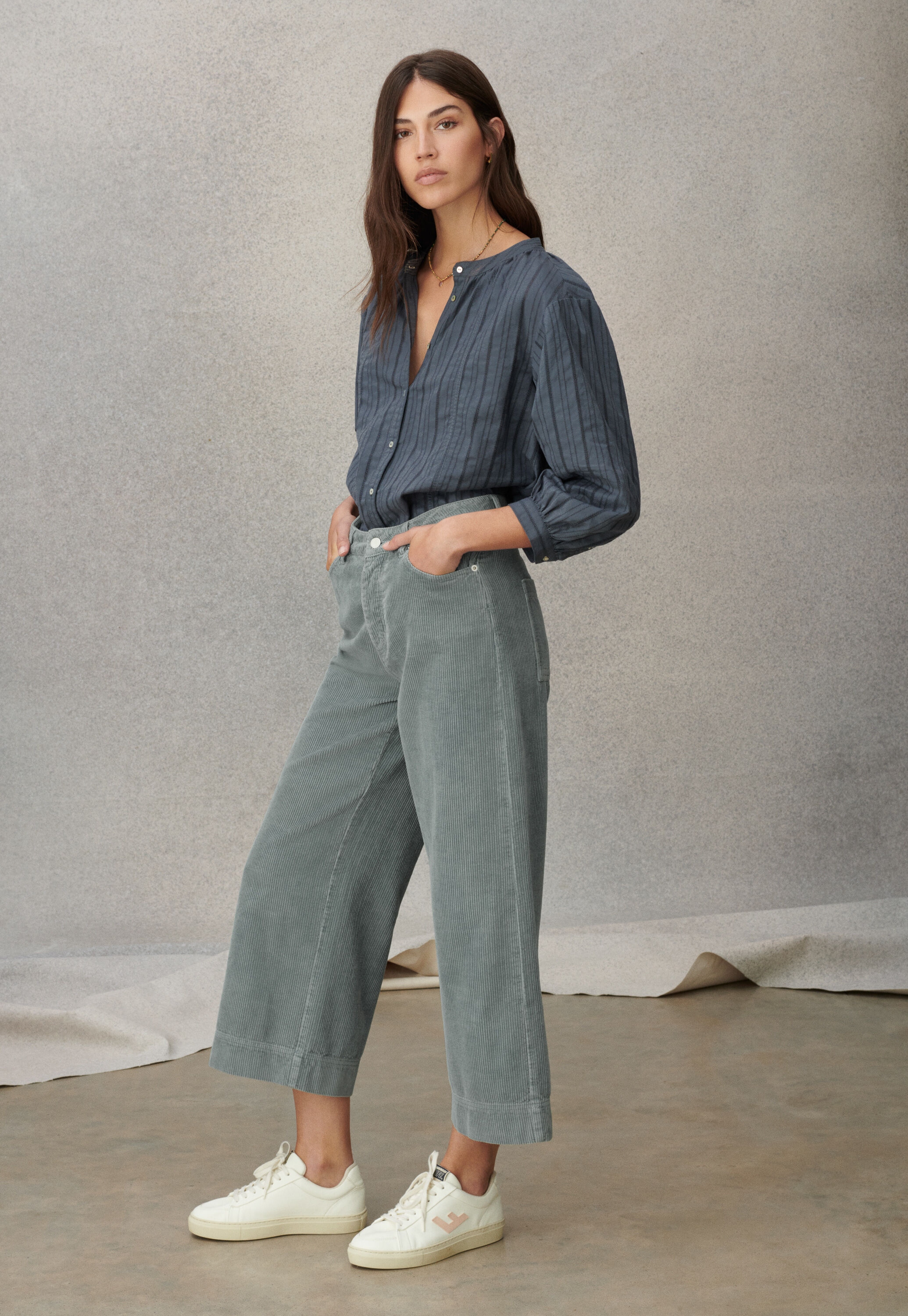 Wide-leg cord trousers