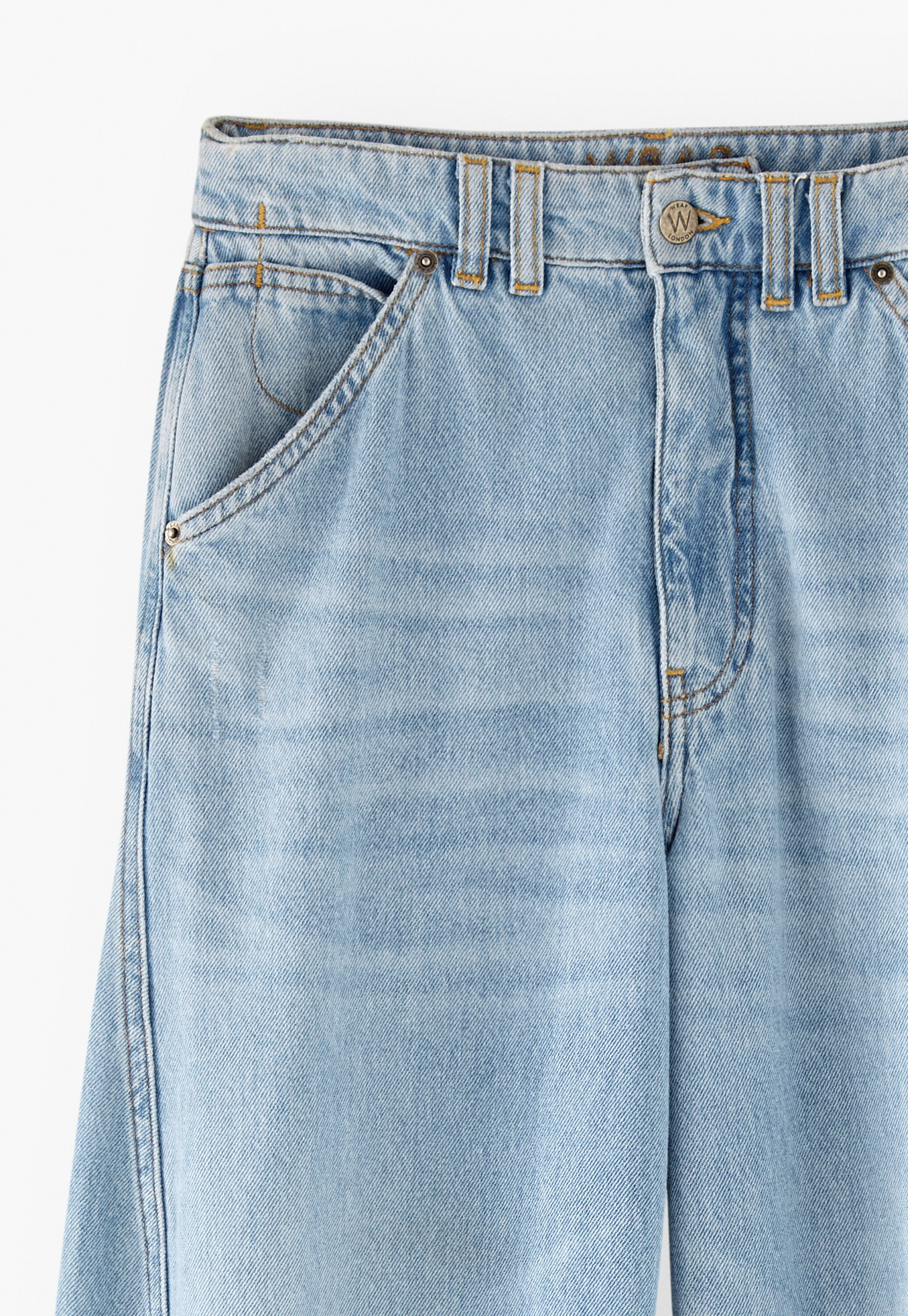 Seam-detailed jeans