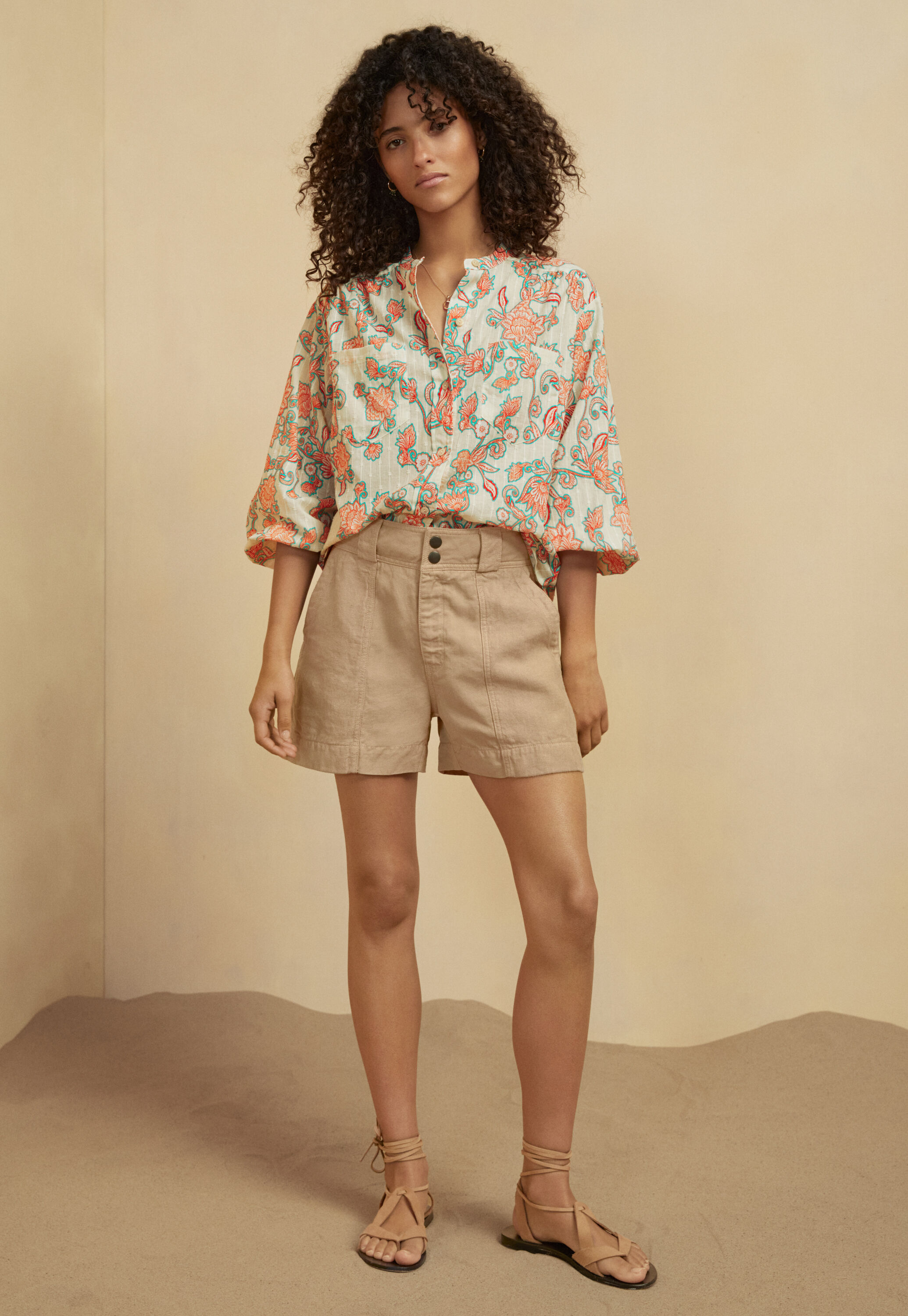 Collarless printed blouse