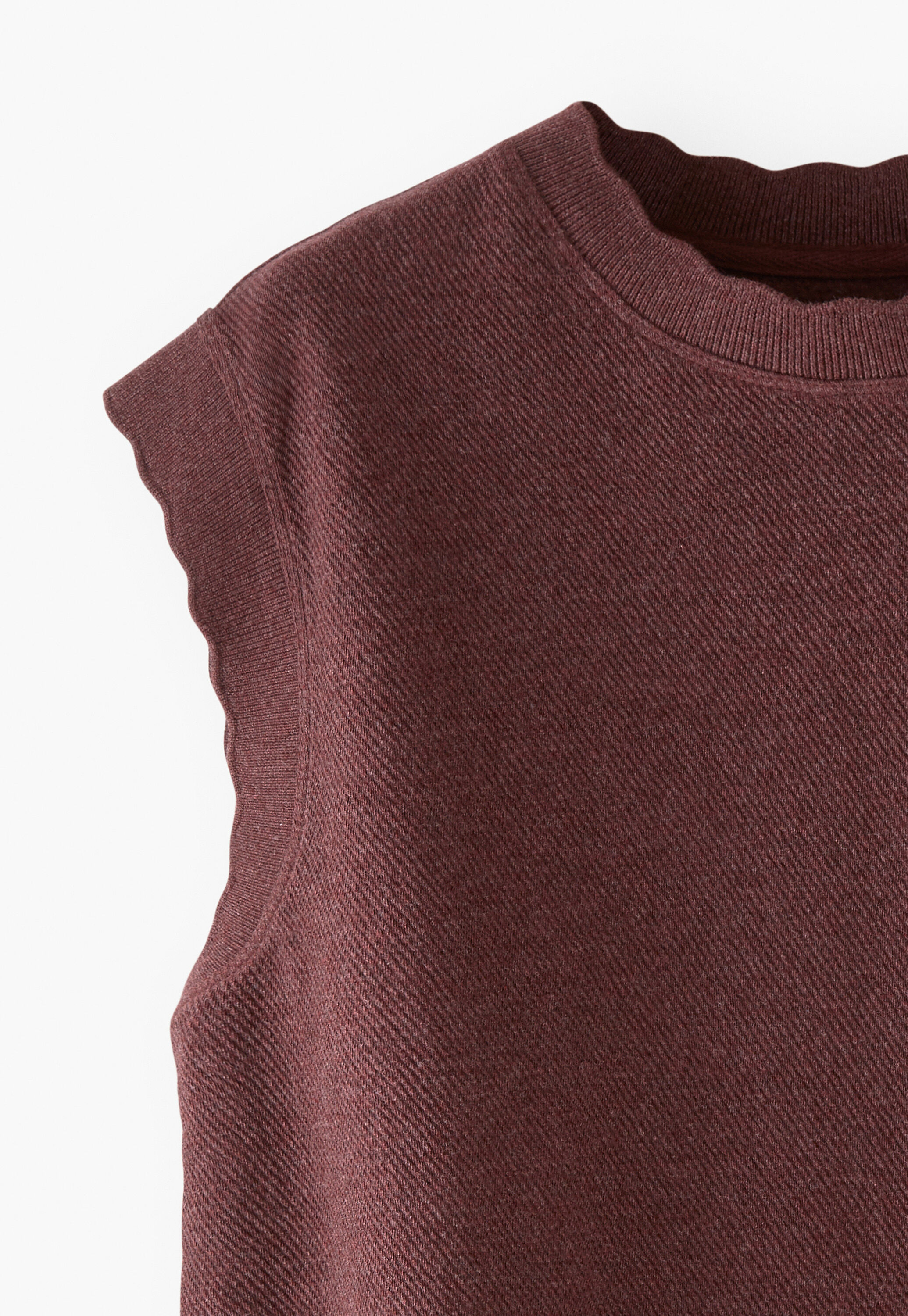 Sleeveless sweatshirt