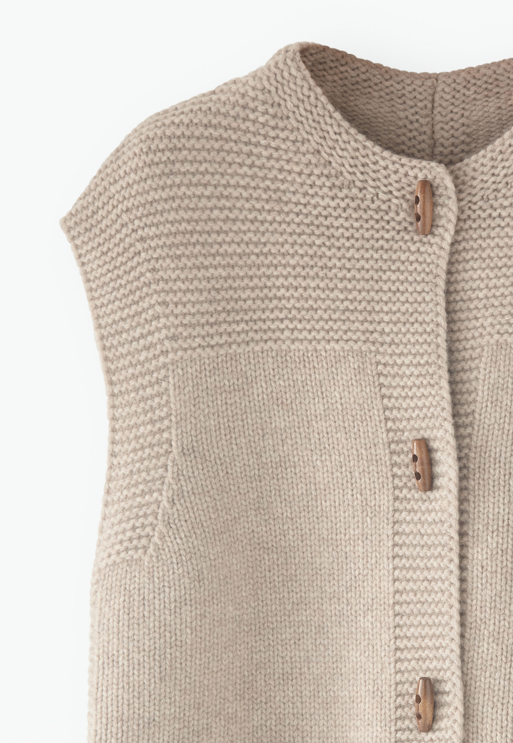 Knitted gilet